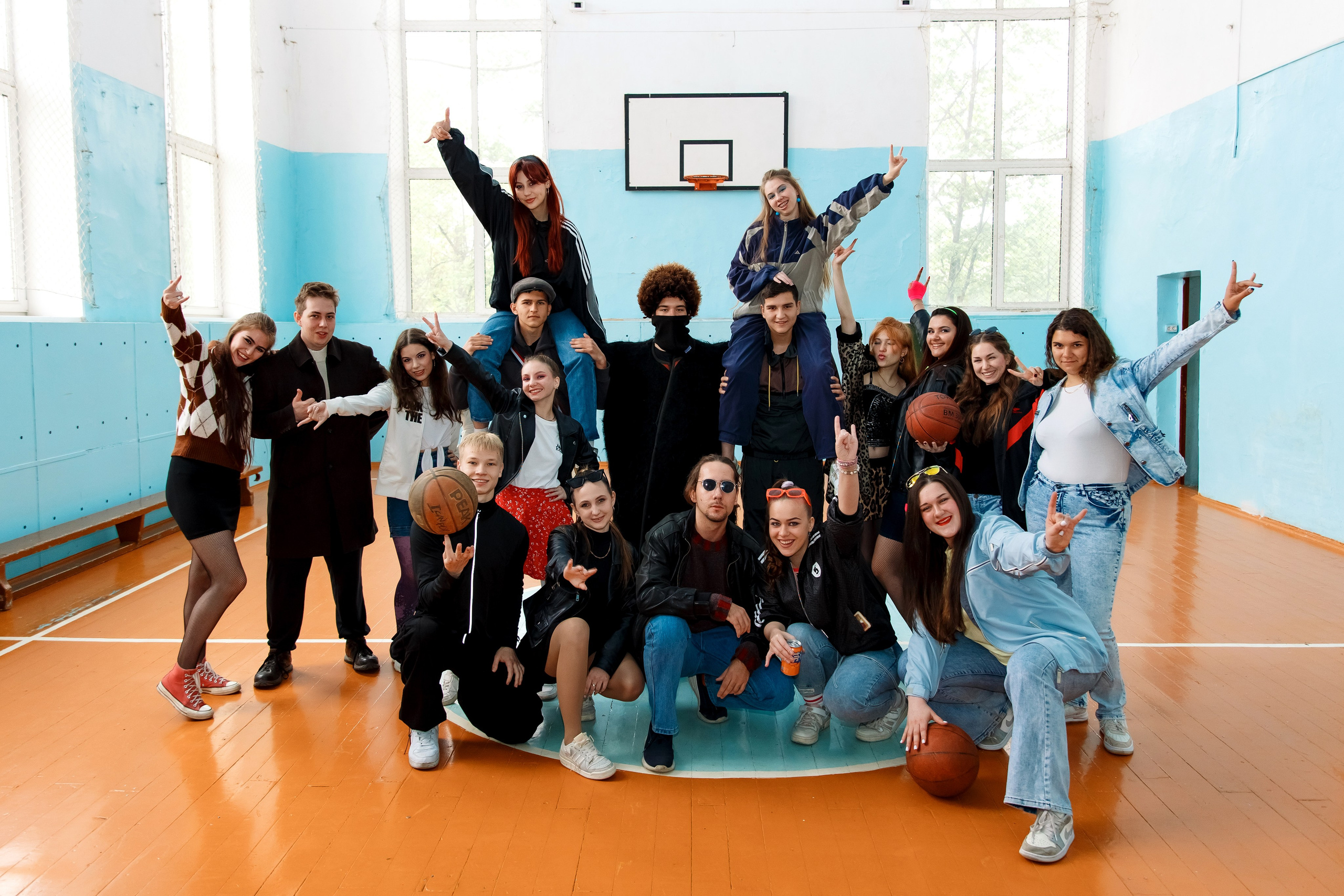 11 класс день не послушания в школе. Фотограф Любовь Корниенко, Примоский край