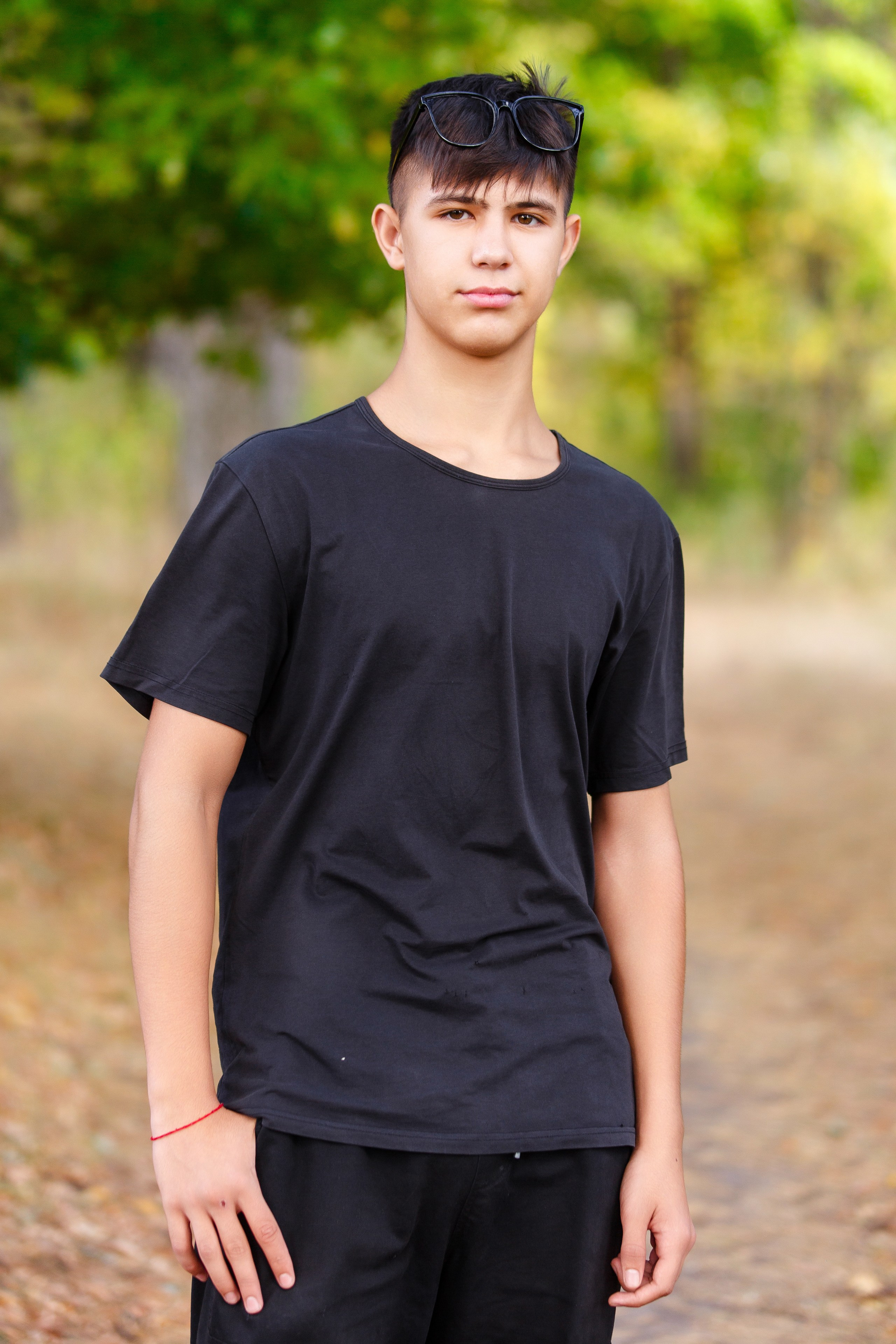 ПОРТРЕТНАЯ ФОТОСЕССИЯ УЛИЧНАЯ ДЛЯ 9 КЛАССА. ТВОЙ АЛЬБОМ / ТВОИ ПРАВИЛА