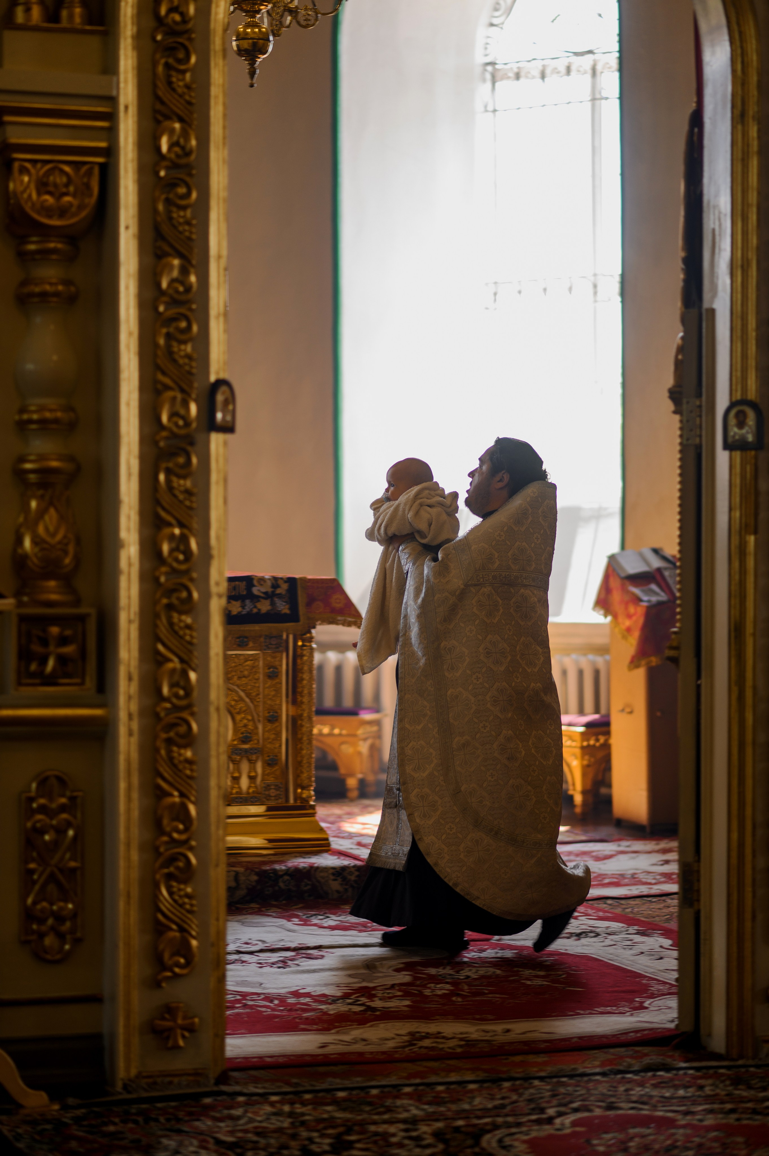 Крещение Кирилла. Церковь Введения во храм Пресвятой Богородицы (Веселовка). Свадебный и семейный Фотограф в Пензе Татьяна Лапоногова
