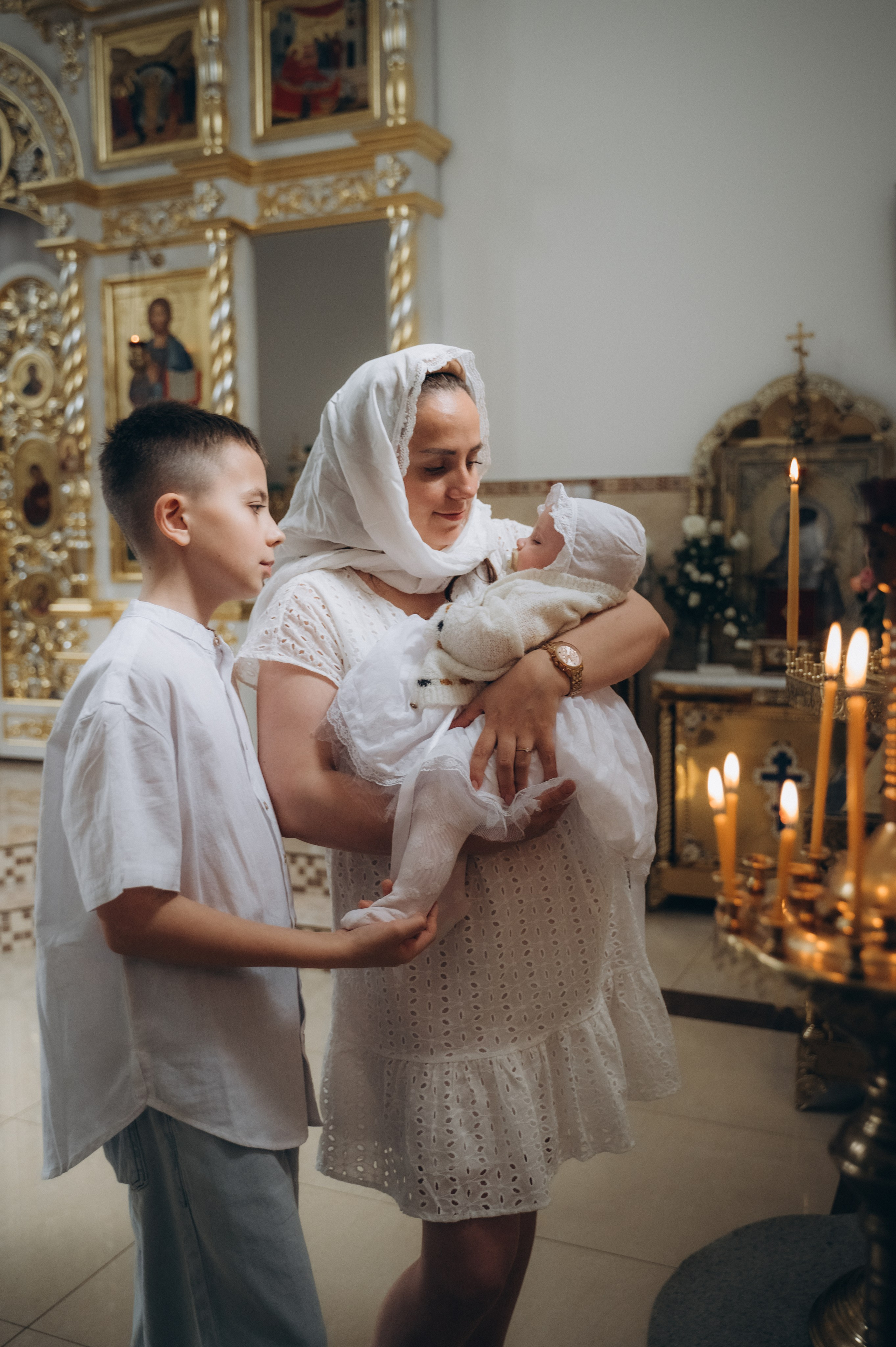 Крещение Корнелии (ХРАМ СВЯТИТЕЛЯ ЛУКИ КРЫМСКОГО). Семейный фотограф в Минске Дарья Дреко