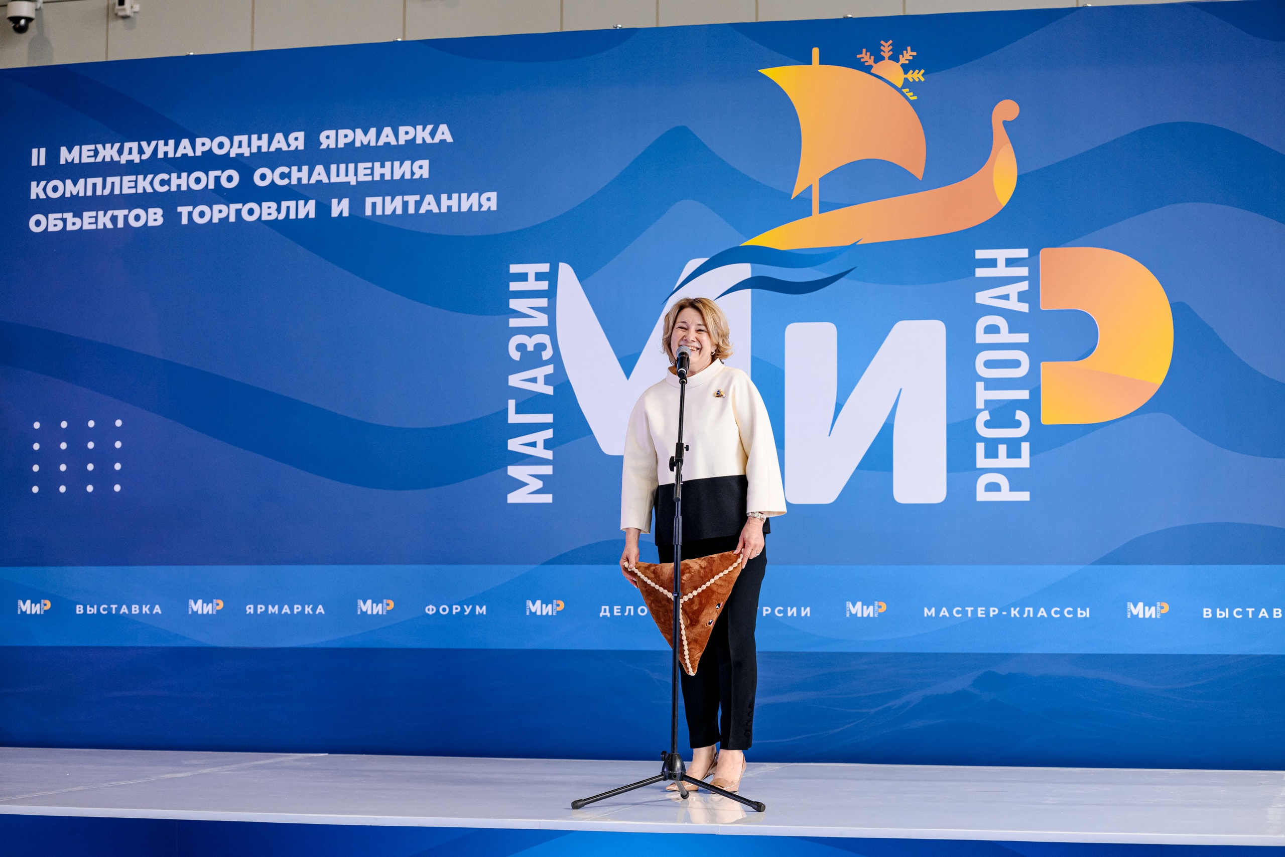 МИР Казань. Максим Комаров — Профессиональный фотограф