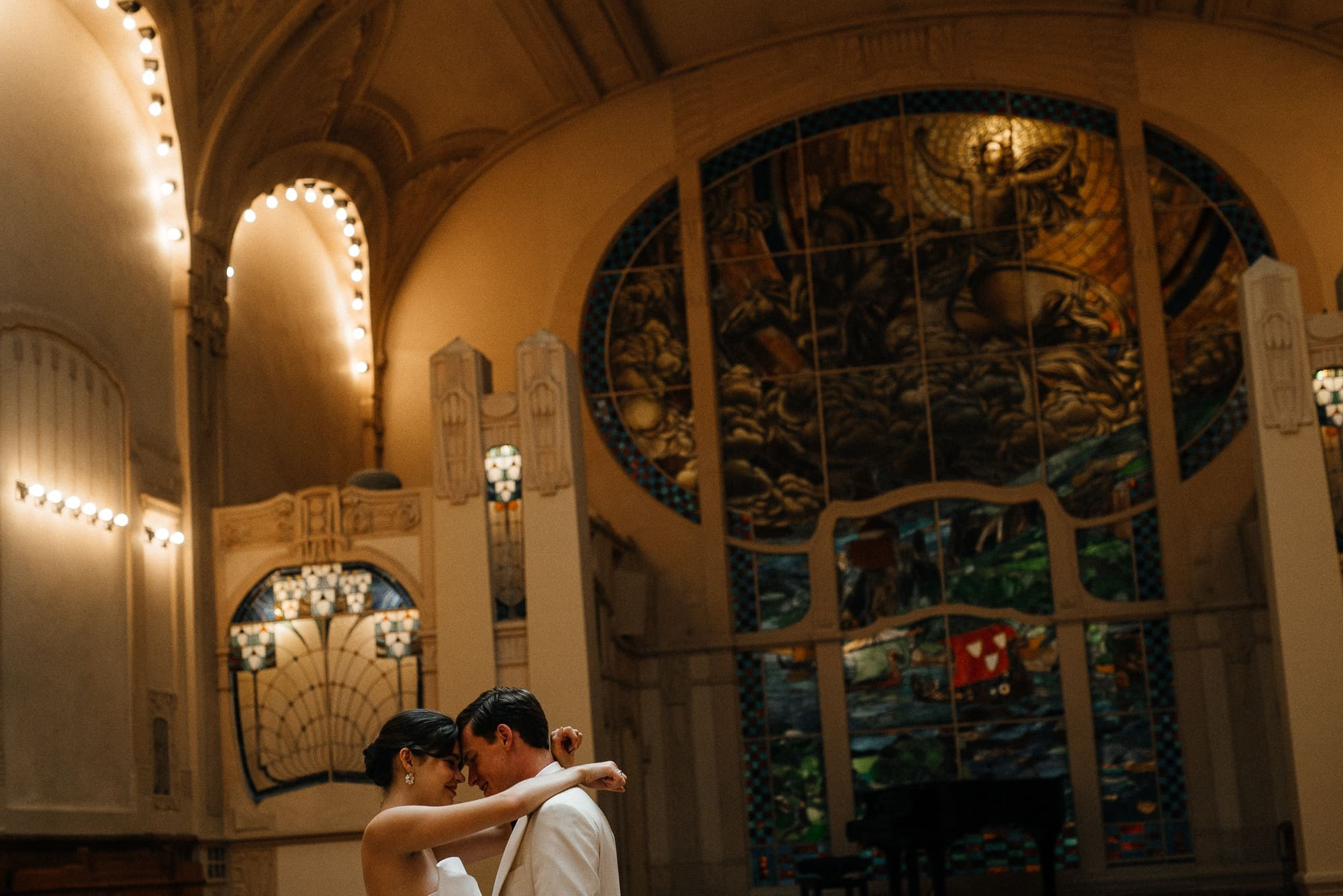 Свадебная фотосессия в Санкт-Петербурге в Гранд Отель Европа