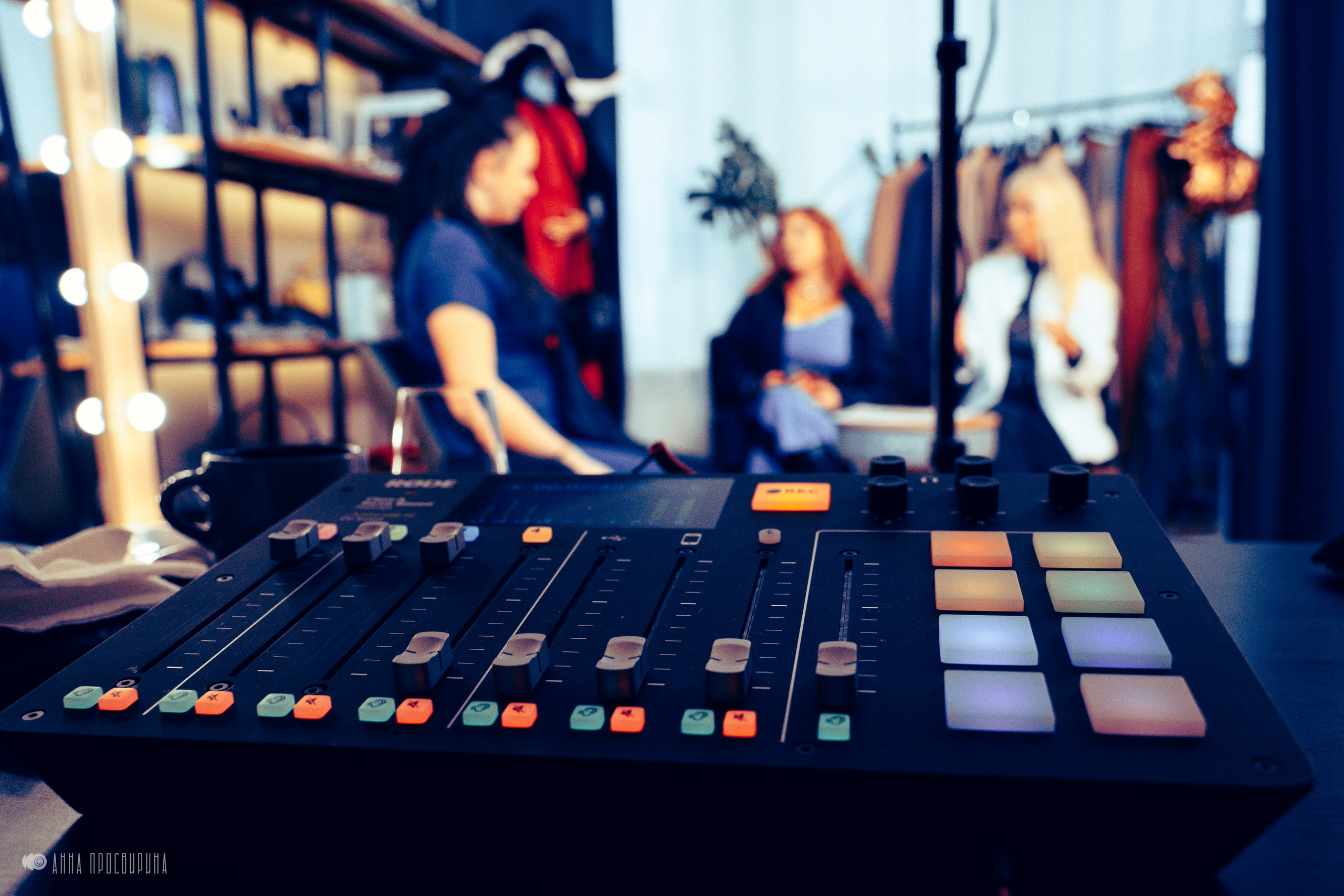 Дайджест съемок проекта «Геометрия успеха», шоу-рум REVE. Ваш фотограф в Санкт-Петербурге Анна Просвирина