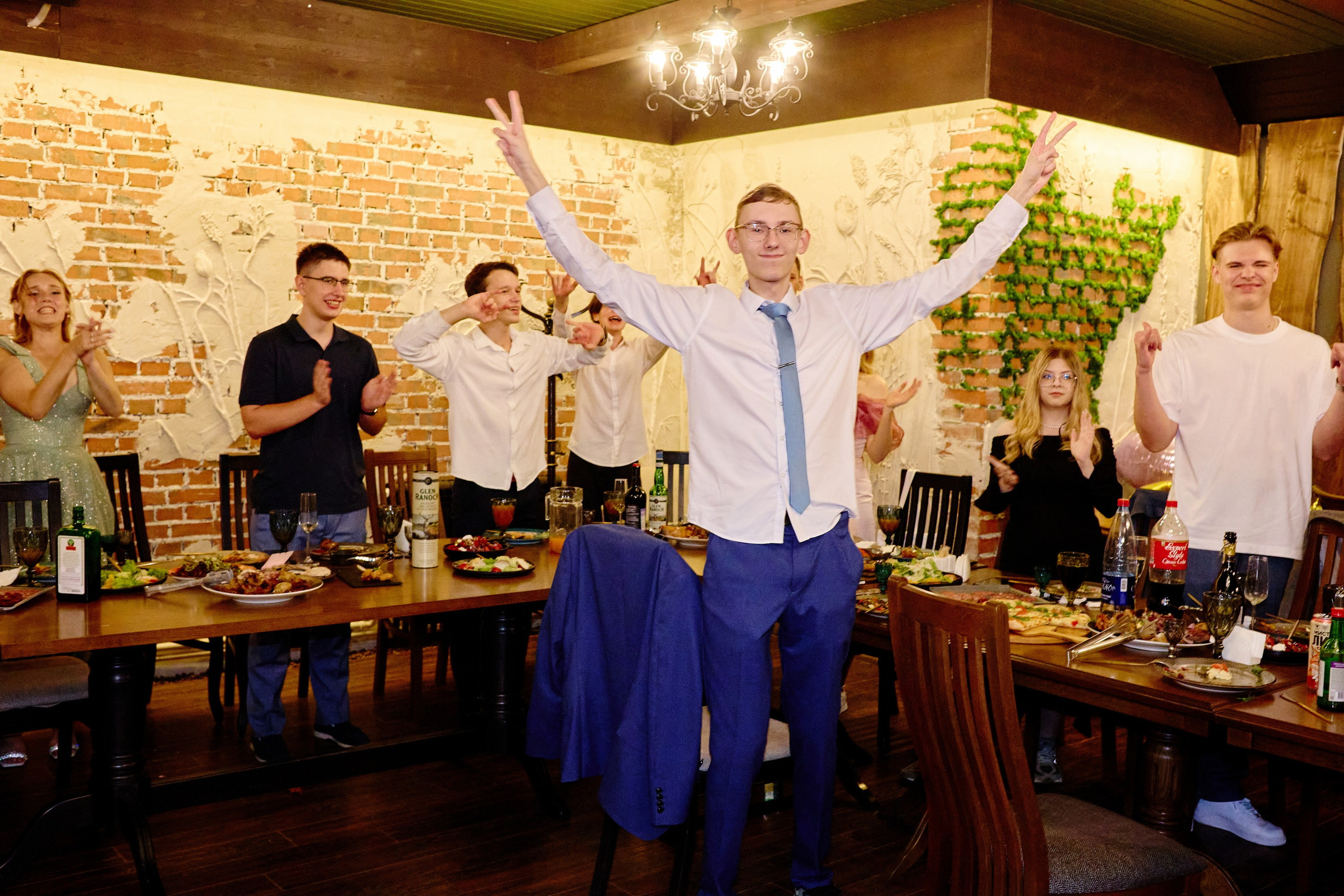 Выпускной 35 Сош. Фотограф Выпускные альбомы Таганрог Сергей Коробченко