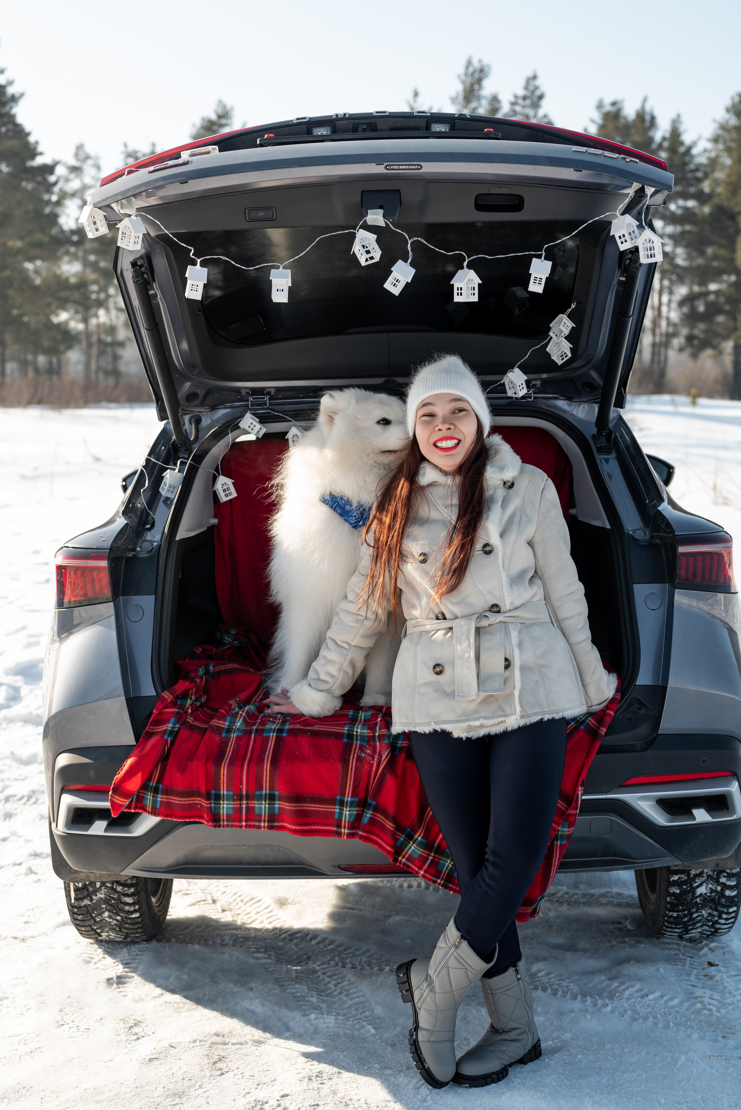 Фотопроект с Платоном и машиной на улице. Фотограф в городе Салават