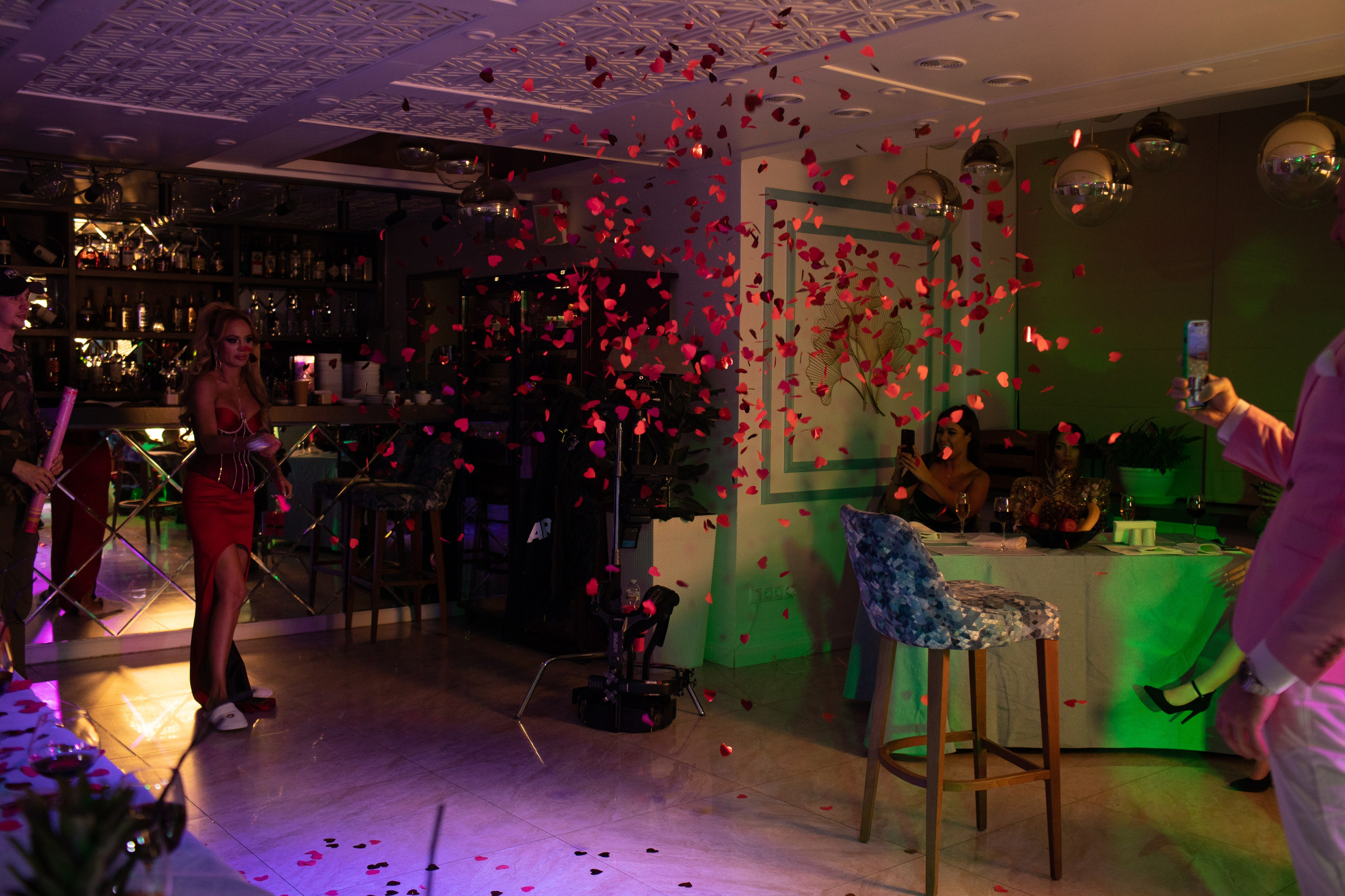 Съемка клипа Анни Калашниковой «Не ври мне в Риме». Art photographer Nino