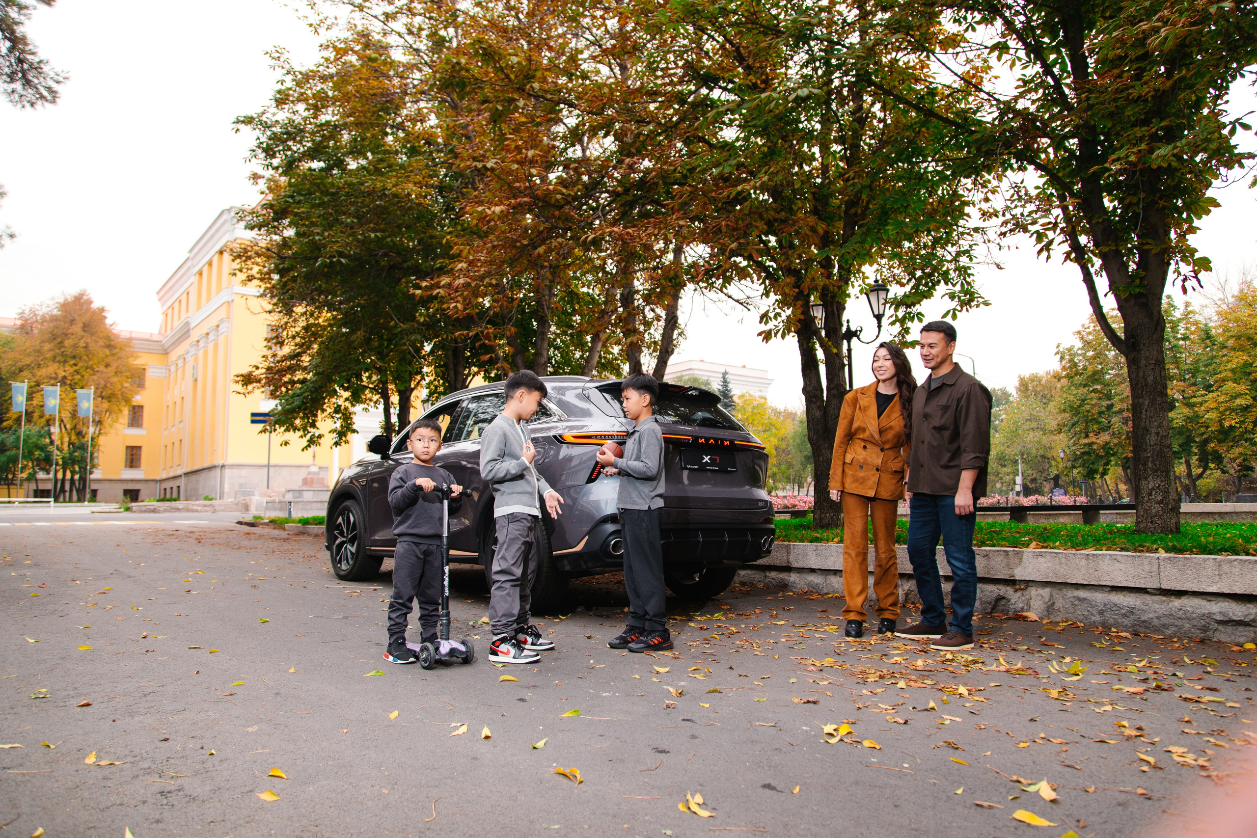 Автомобильная фотосъёмка. Рекламный и портретный фотограф в Алматы — Серекпаев Танирхан