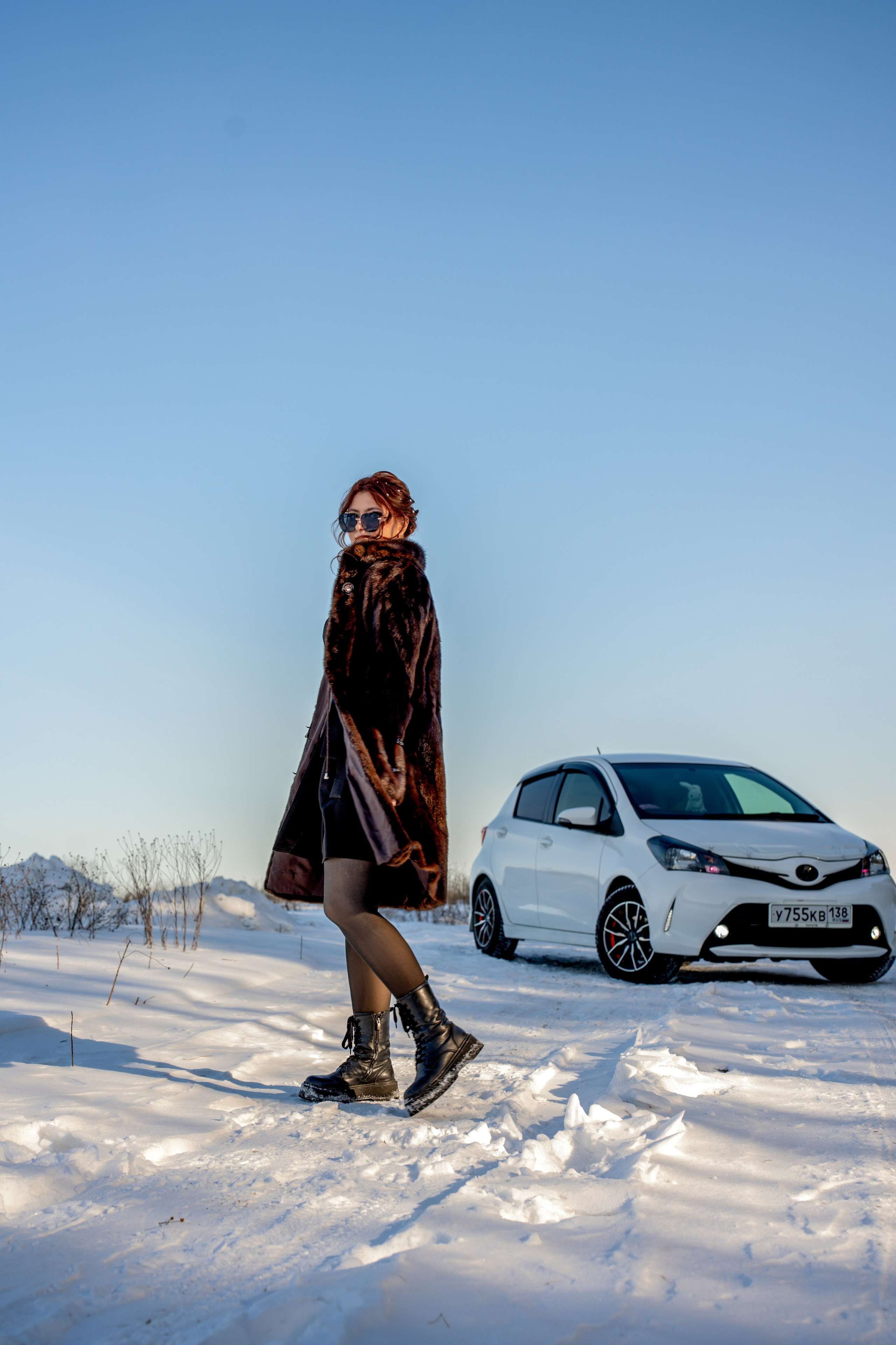 Ульяна и Toyota Vitz 25'. Фотограф, видеограф и пилот дрона на Байкале