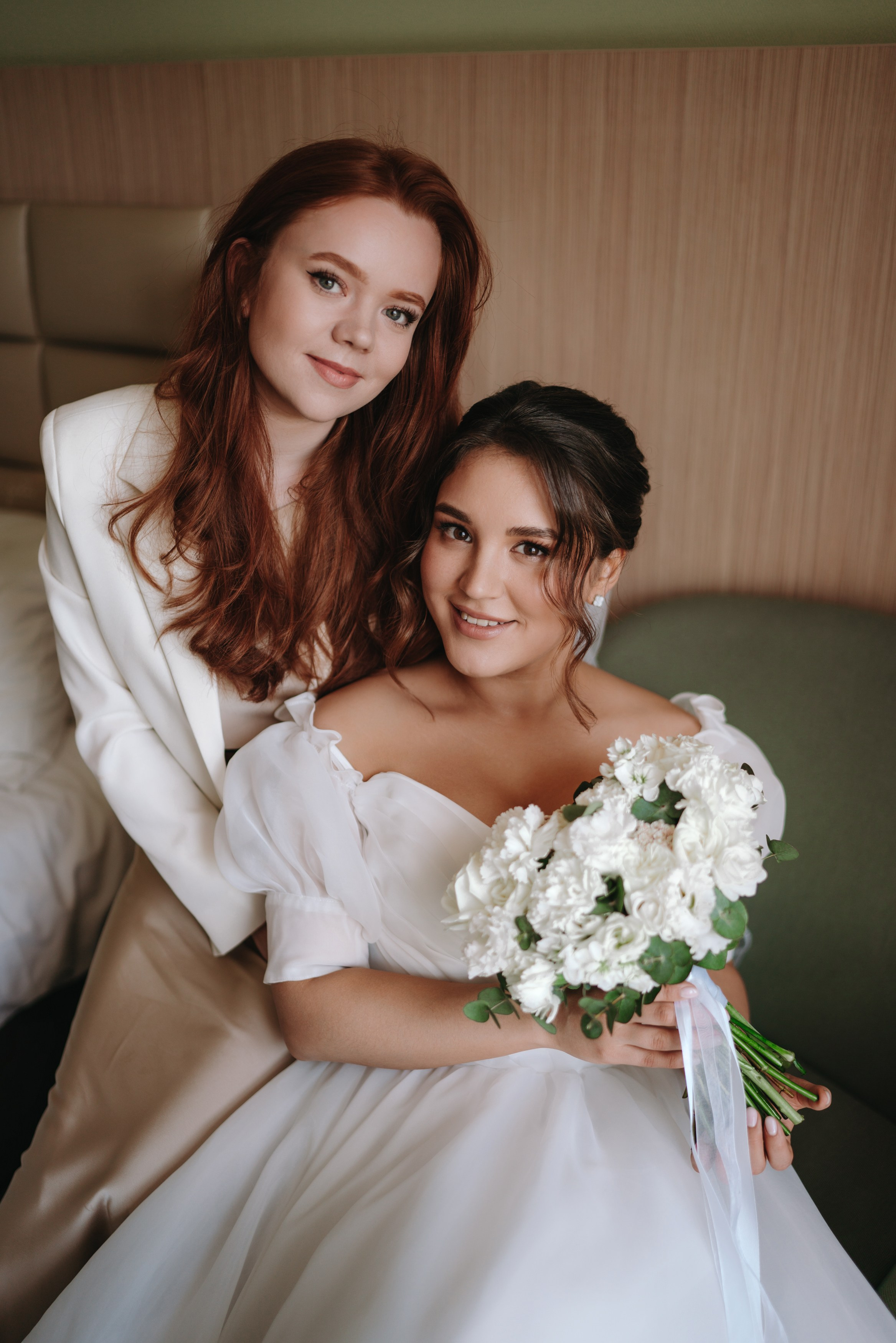 Свадебная фотосессия Радика и Дианы — Уфа, Nesterov Plaza, ЖК Империал, Президент Отель, шатёр М5