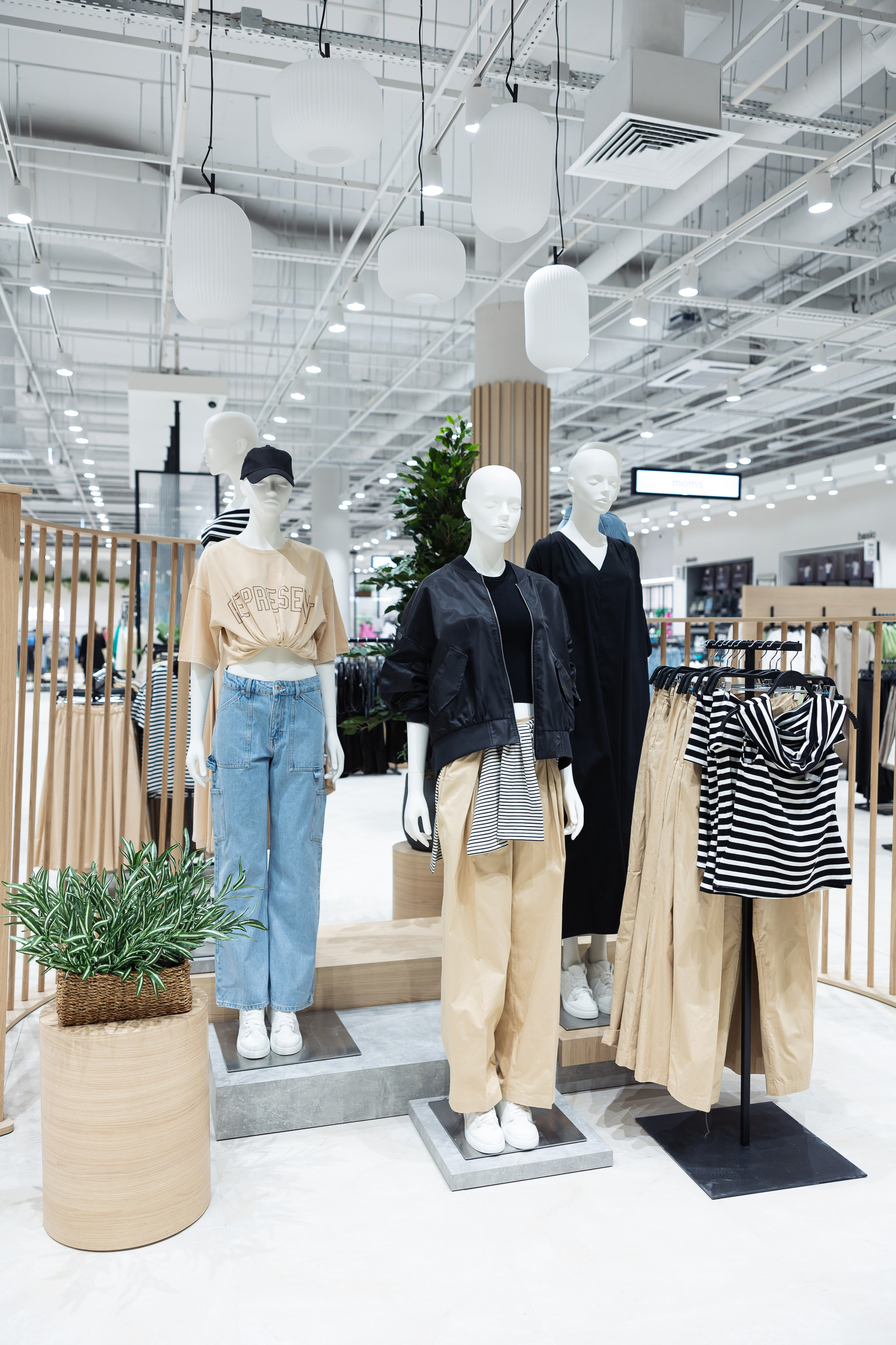 Магазин одежды «Sela». Лисенкова Алиса — Фотограф, видеомейкер. Москва