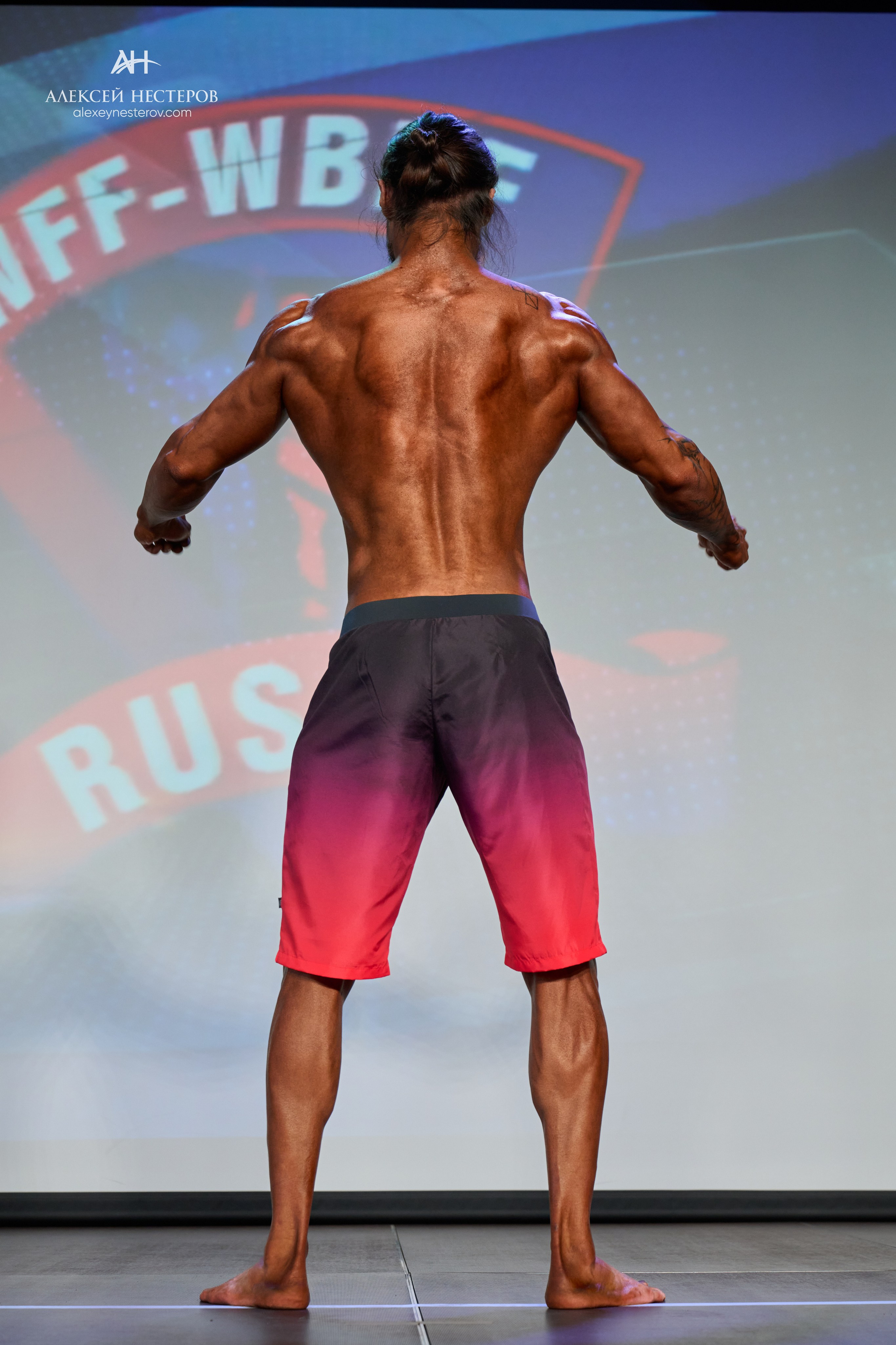 Фото с турнира «Прометей 2, WFF-WBBF Russia» 26 октября 2025. Спортивный фитнес фотограф Алексей Нестеров