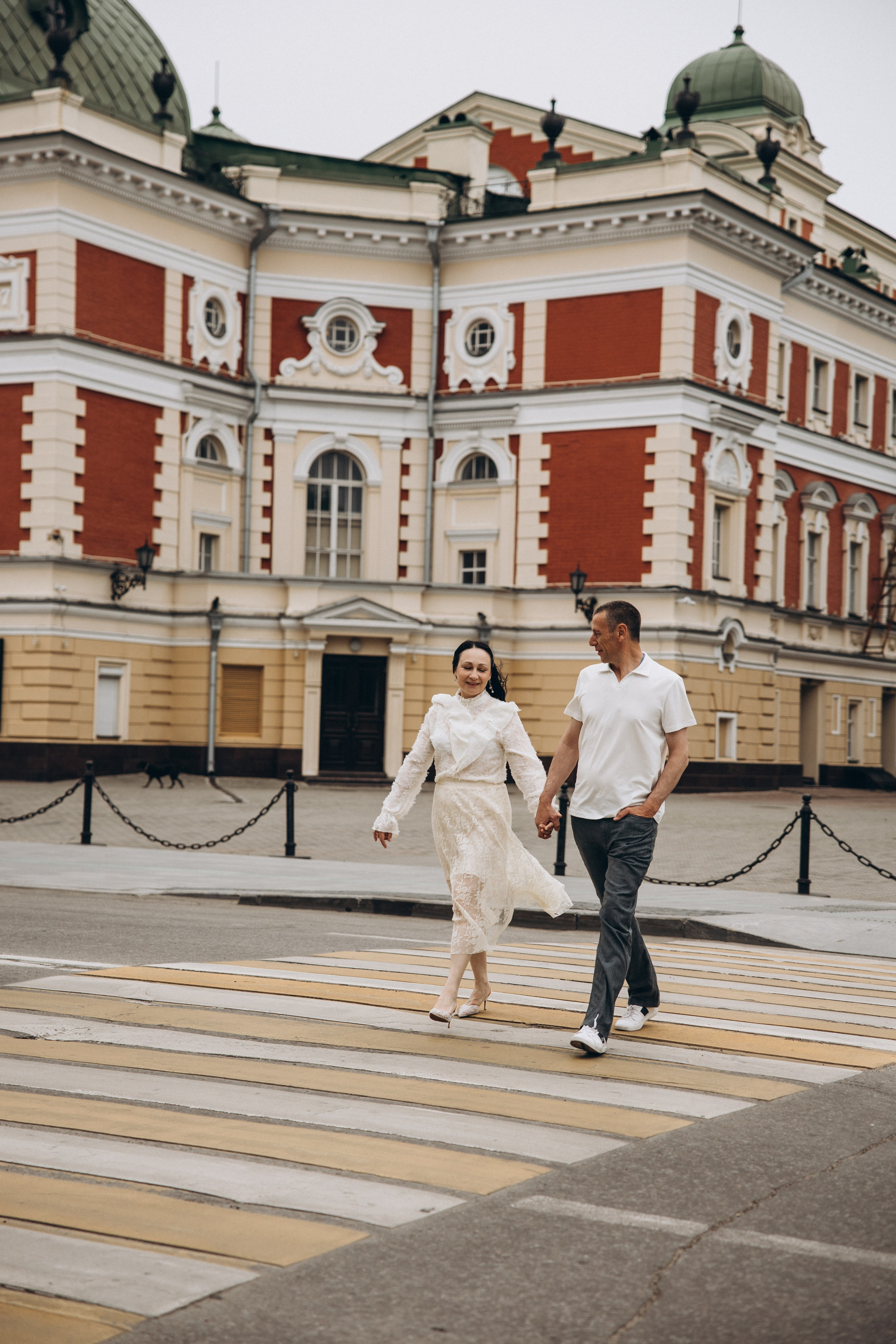 Прогулка после загса. Свадебный, семейный фотограф в Иркутске Светлана Макаричева