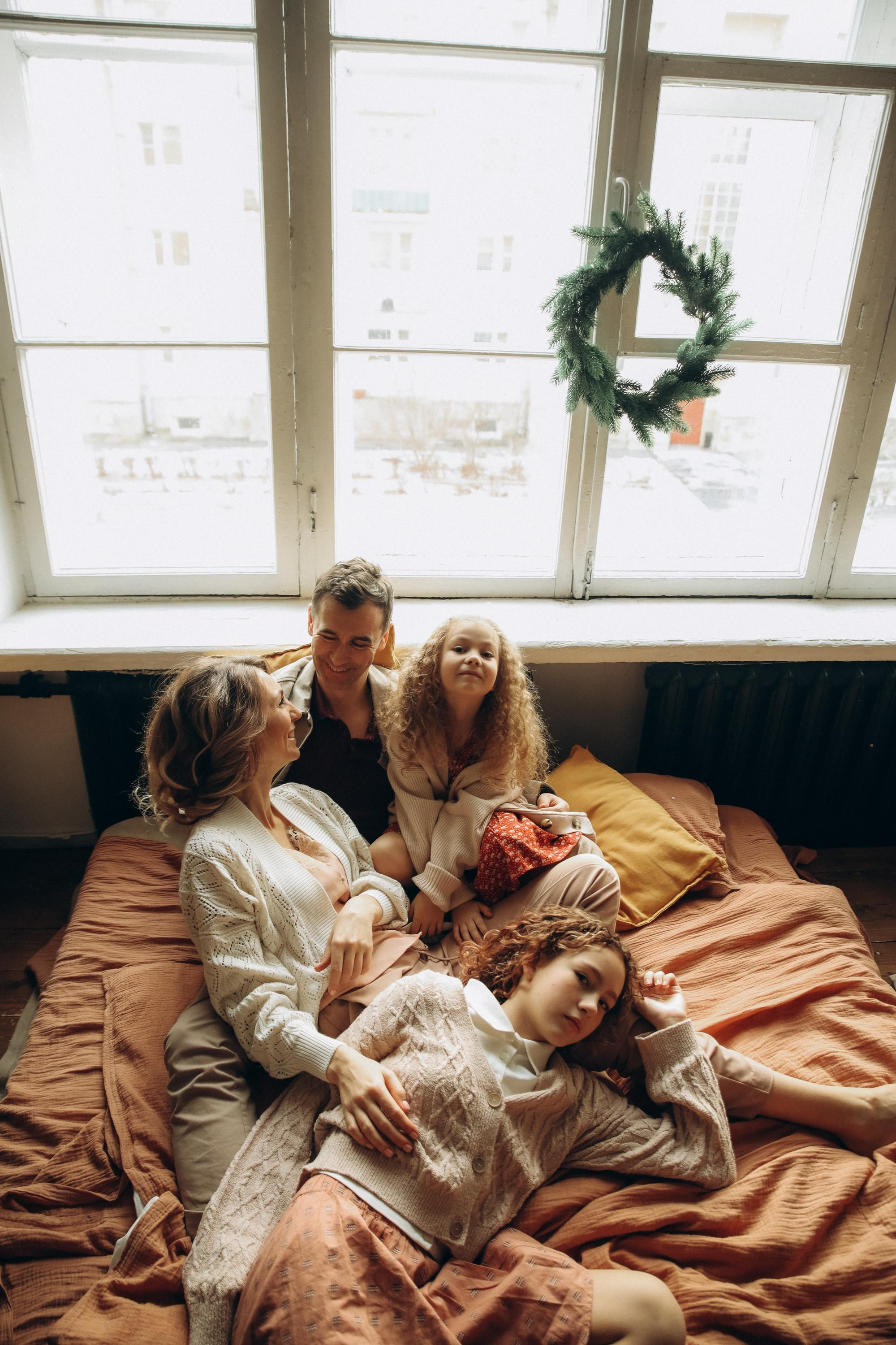 Семейные. Семейный фотограф и фотограф новорожденных в Санкт-Петербурге Алевтина