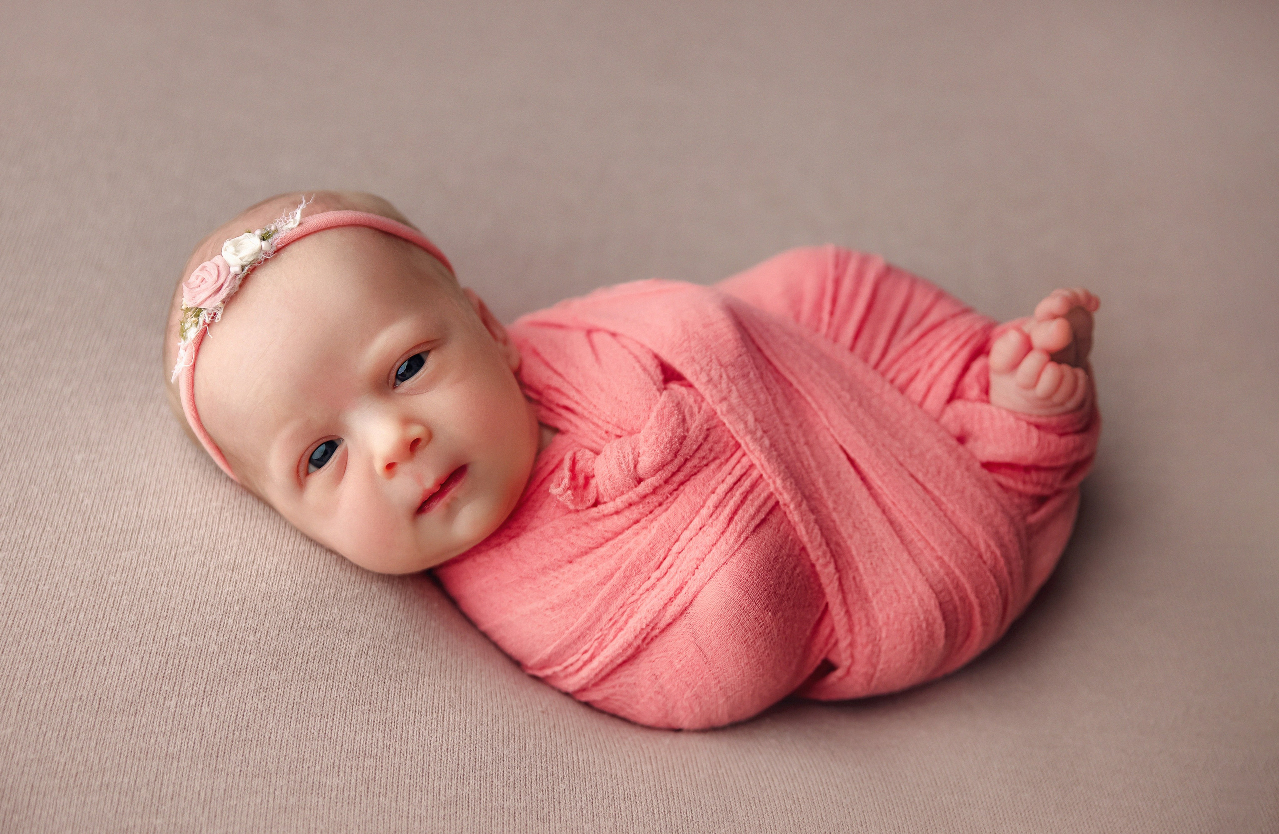 Новорожденные. Семейный фотограф и фотограф новорожденных в Санкт-Петербурге Алевтина