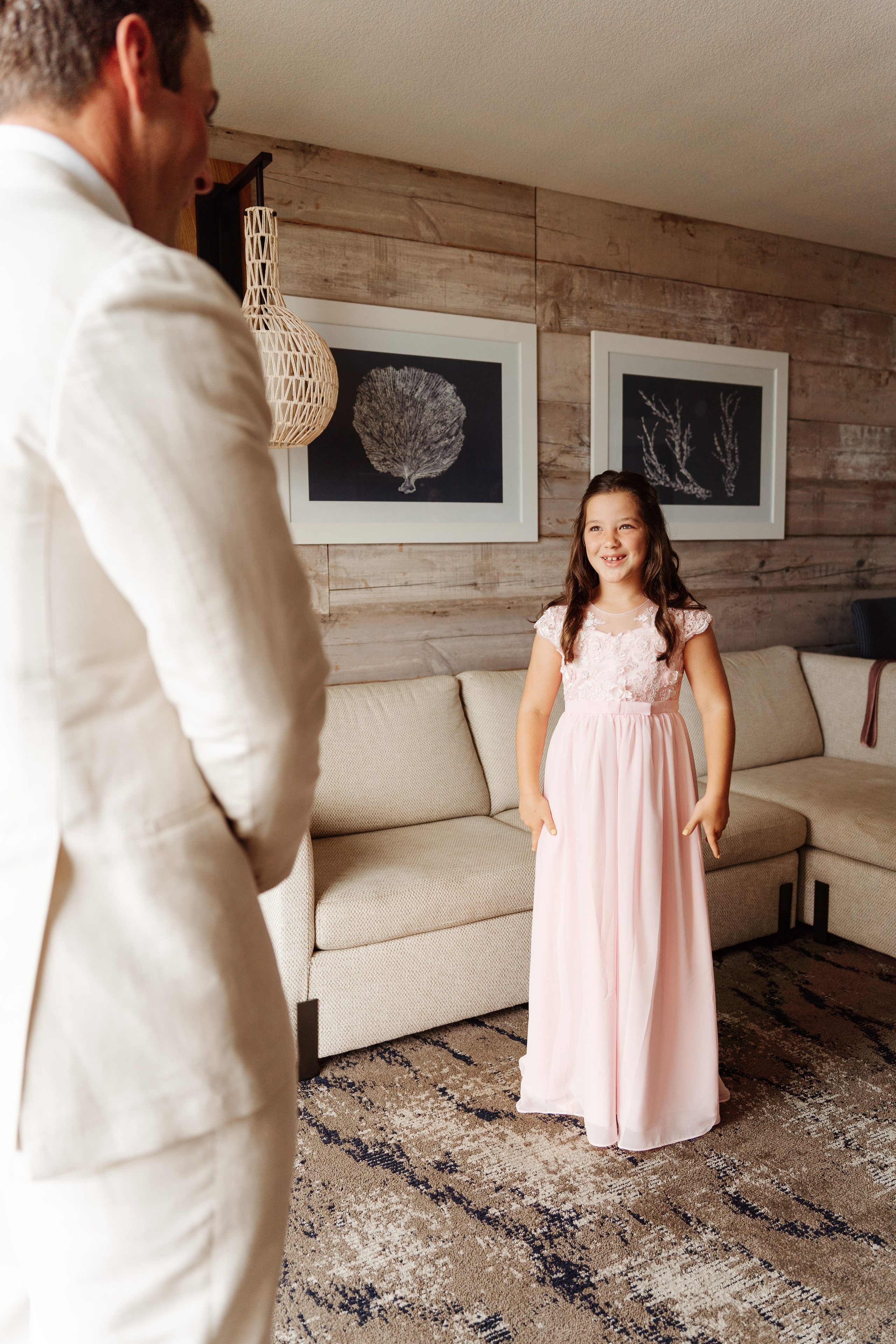 2025-08-16_BryanAmber. Ретушер Зенькевич Света