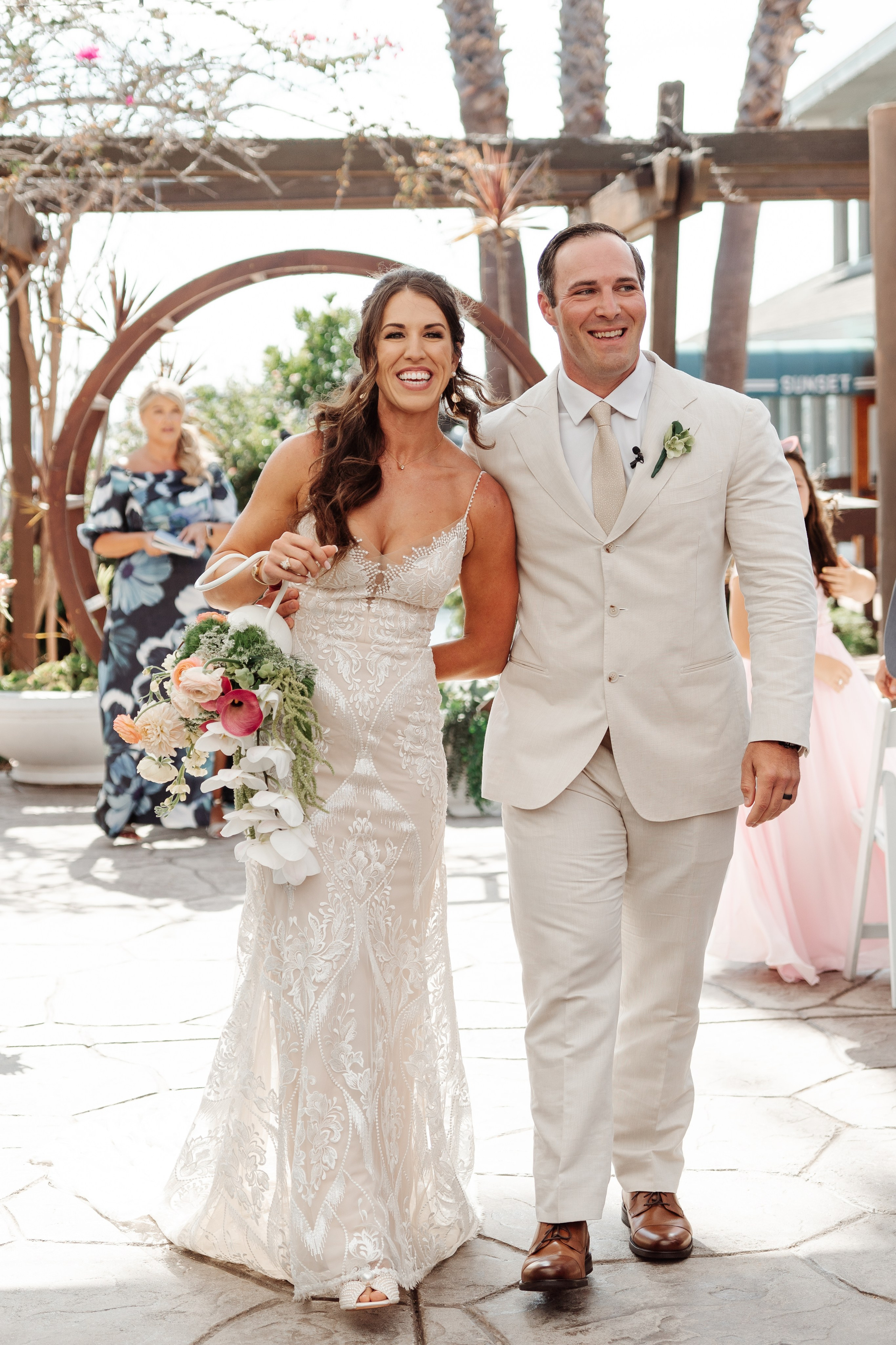 2025-08-16_BryanAmber. Ретушер Зенькевич Света