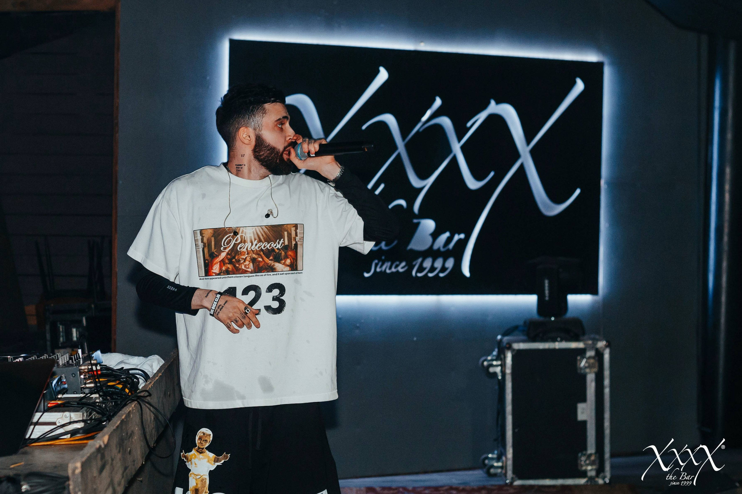 The bar XXXX. Репортажный (Event) фотограф в Барнауле | Даниил Маркин | Качество и вайб