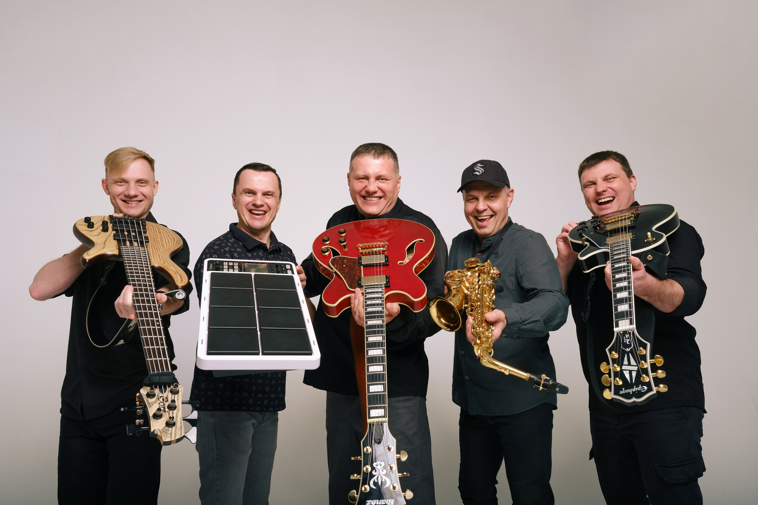 Музыкальные группы. Антон Ив