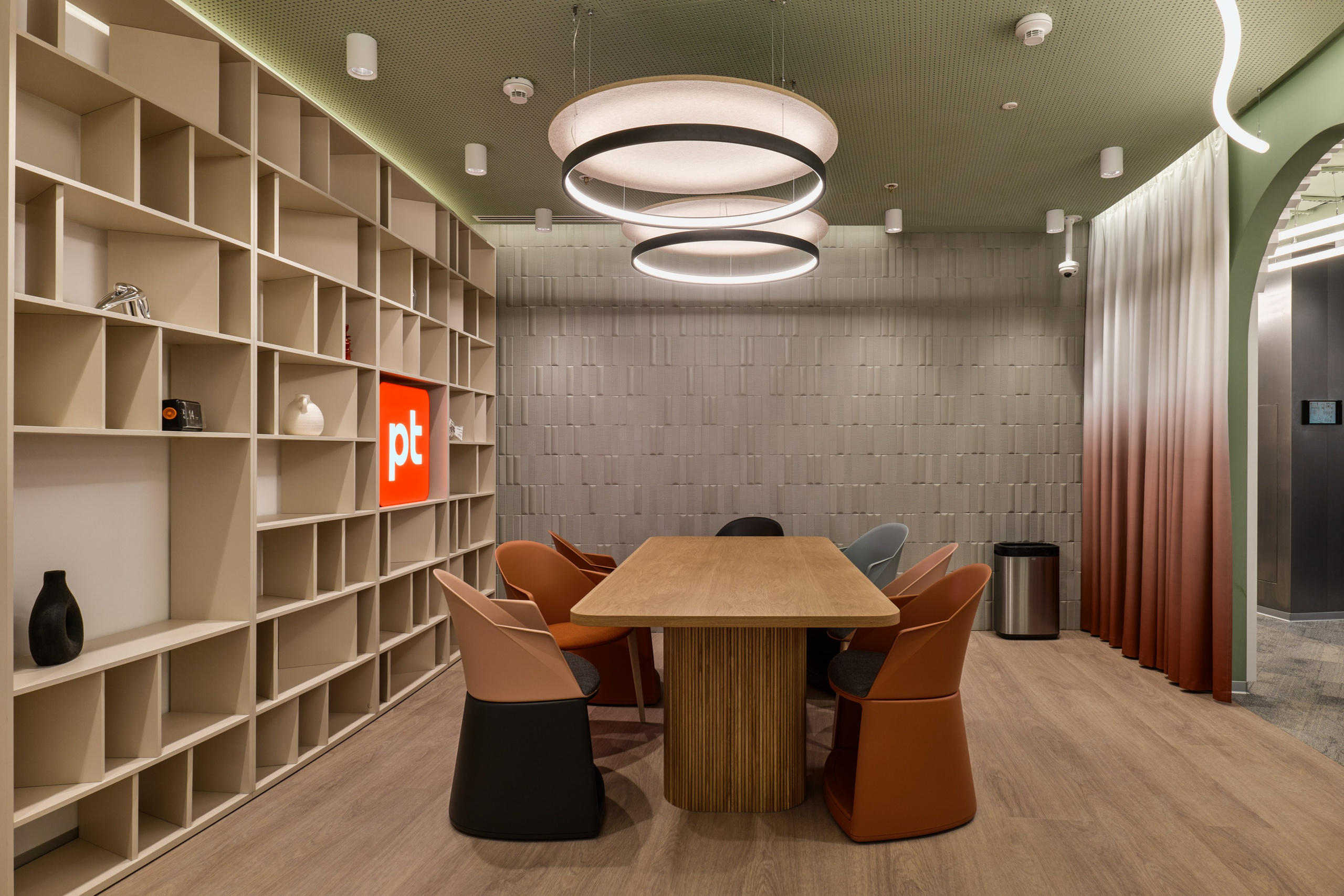 Офис IT компании Positive Technologies. Интерьерный фотограф. Фотограф архитектуры