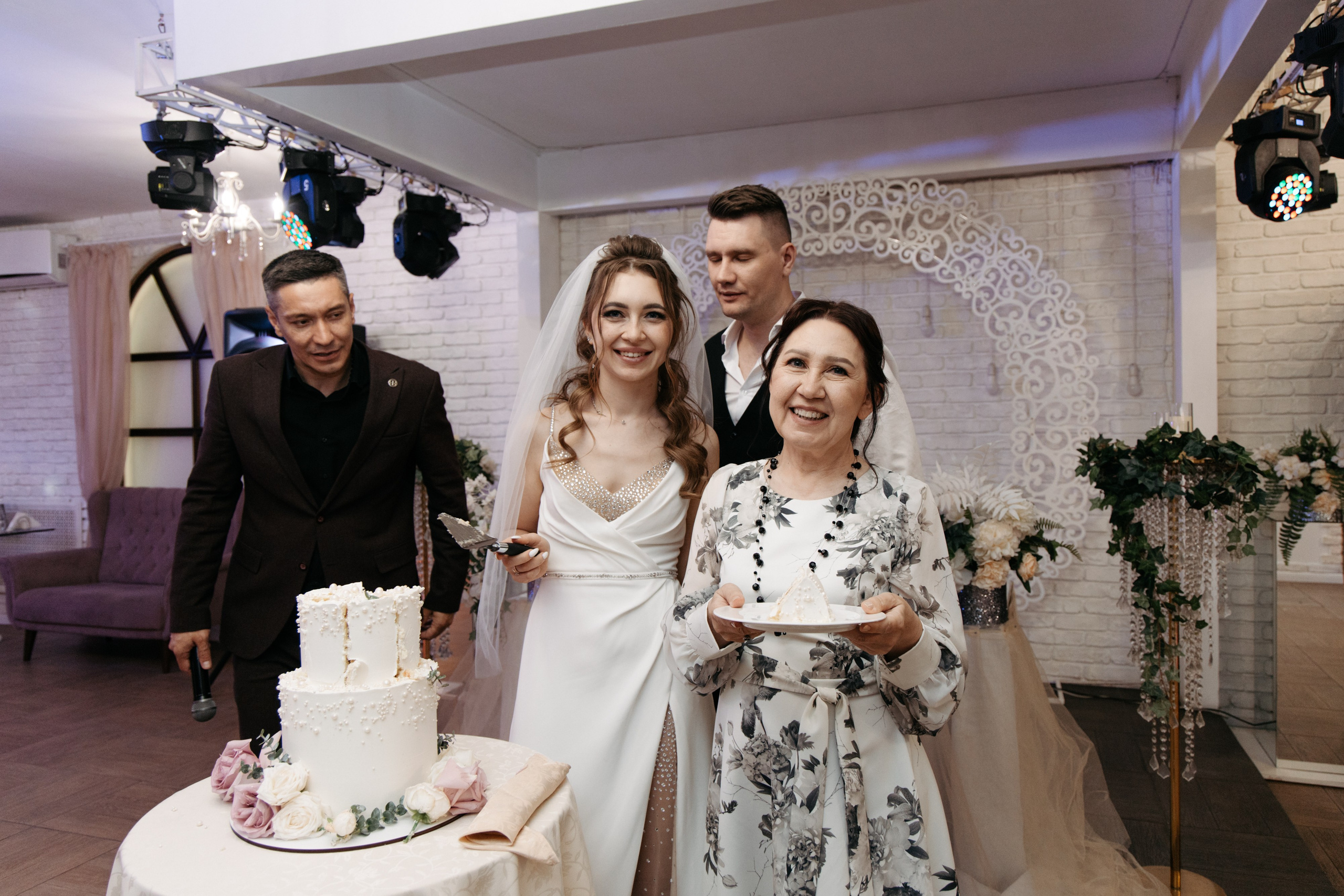 Диана и Сергей (полный день). Фотограф в Барнауле Юлия Садвокасова