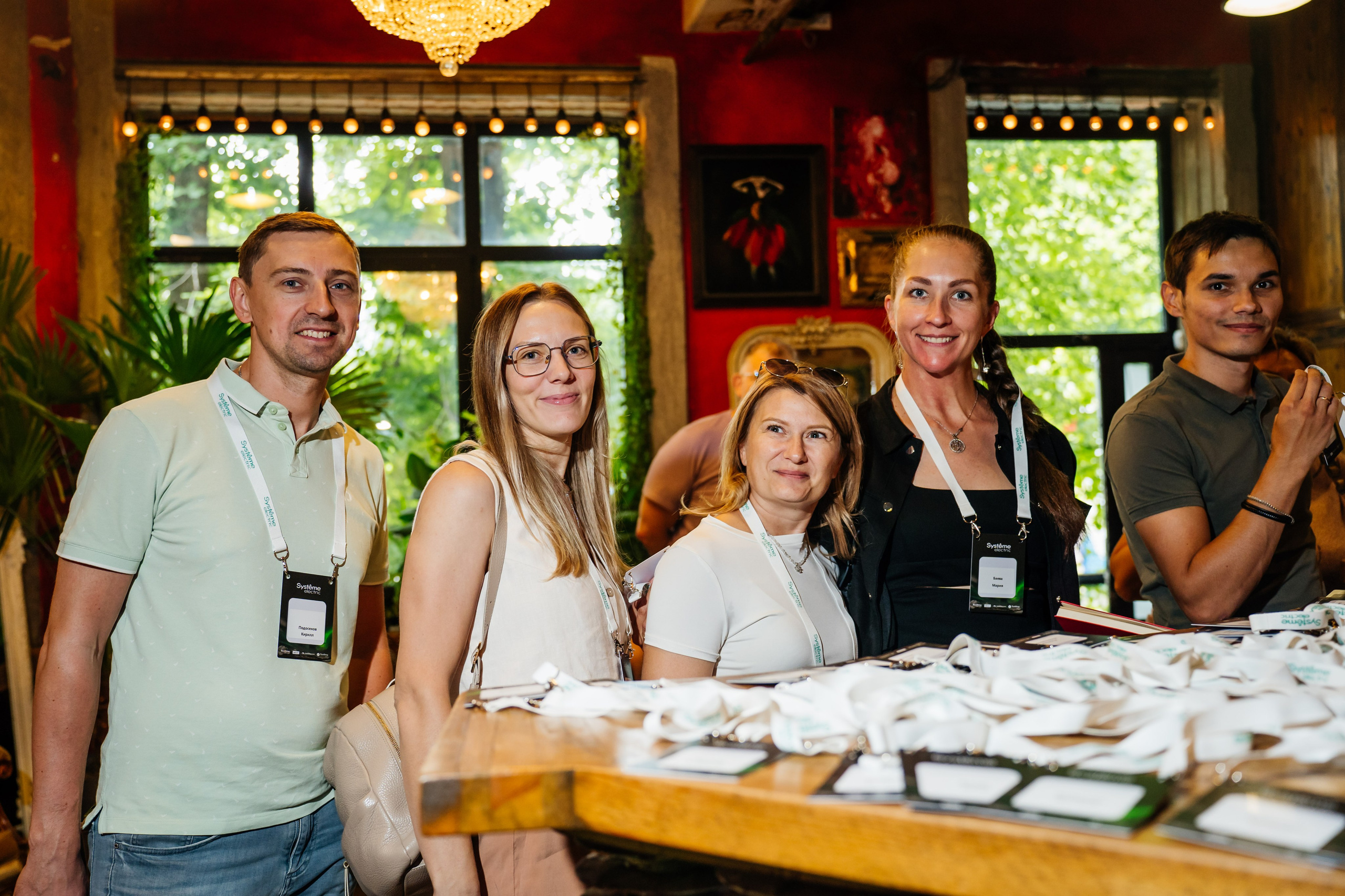 Systeme Electric. Видеограф и Фотограф в Челябинске Ксения и Владимир Рюмины