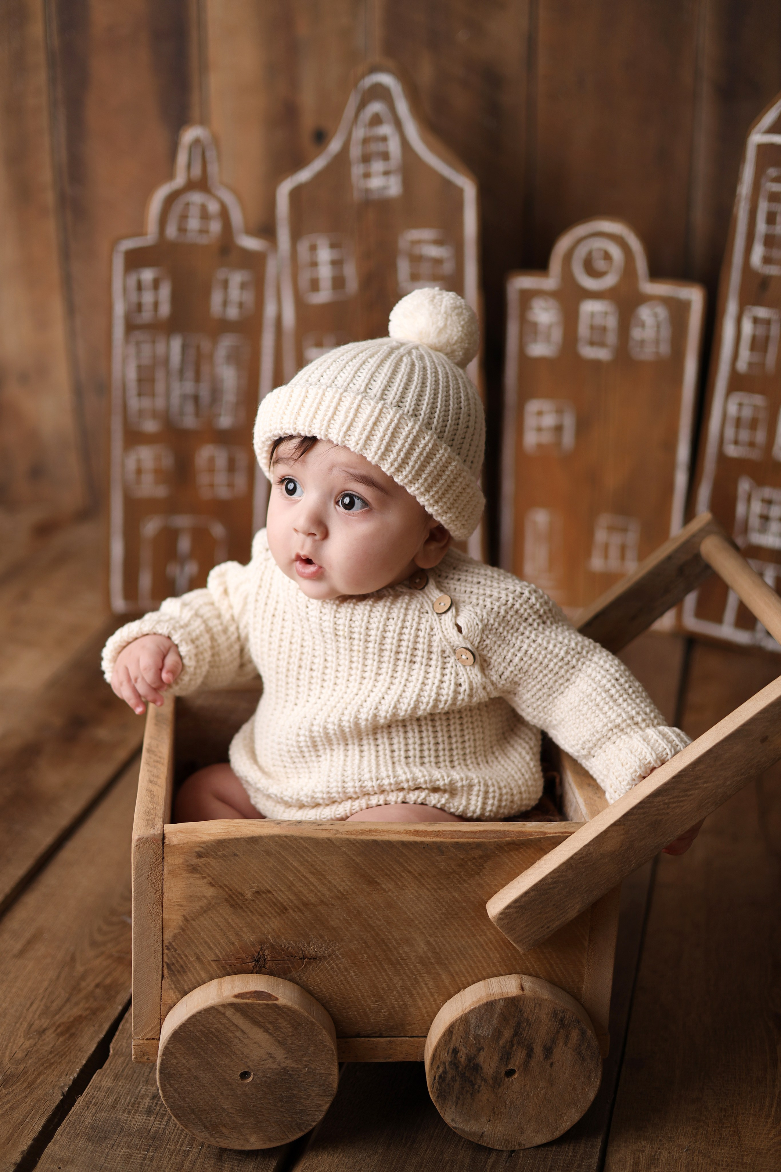 Азнавуру 6 месяцев. Фотограф новорожденных Москва. Ньюборн фотограф Москва