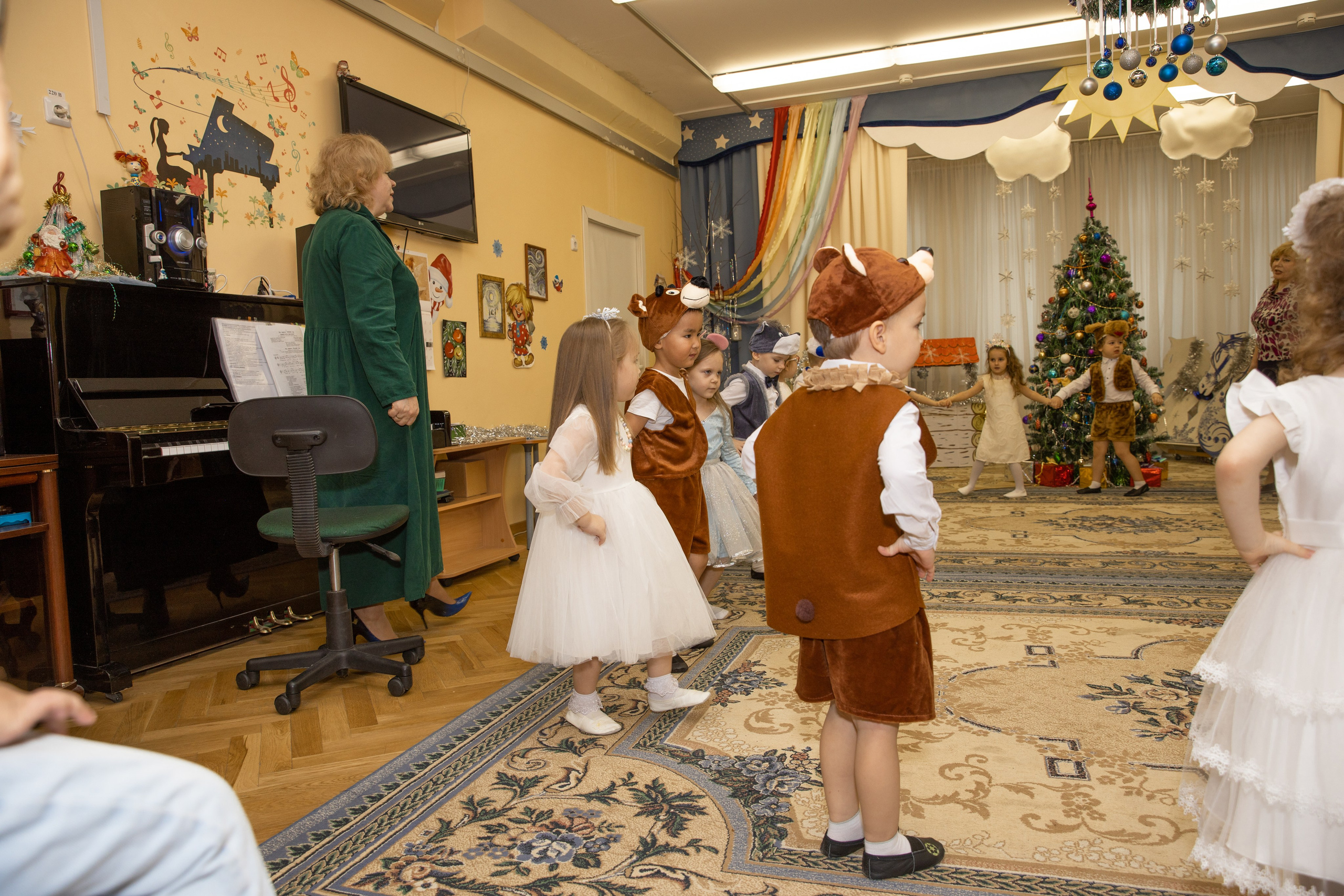 Новогодний утренник Росинка. Фотограф в Железнодорожном и Балашихе