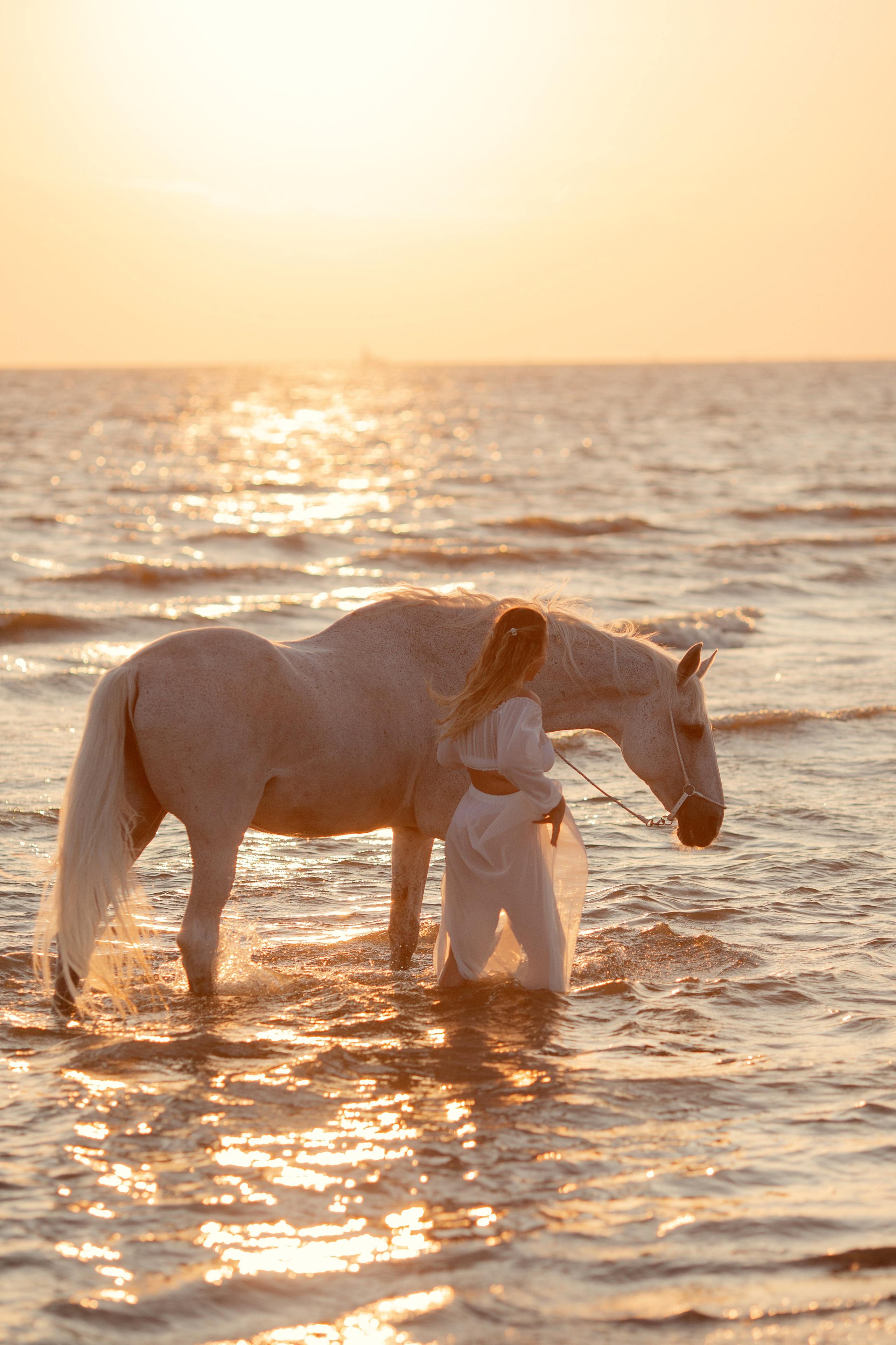 Настя и Эрна