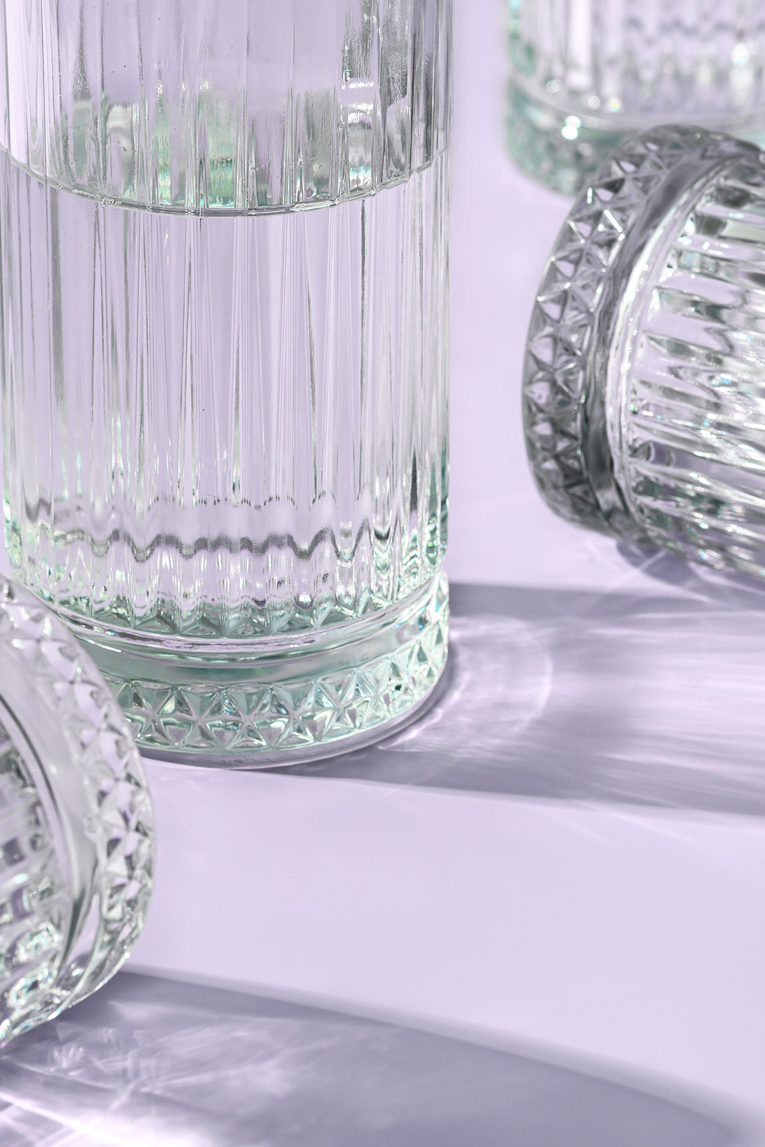 Напитки, стекло, бутылки. Предметный фотограф в Краснодаре Вера Капитанова. Предметная съёмка