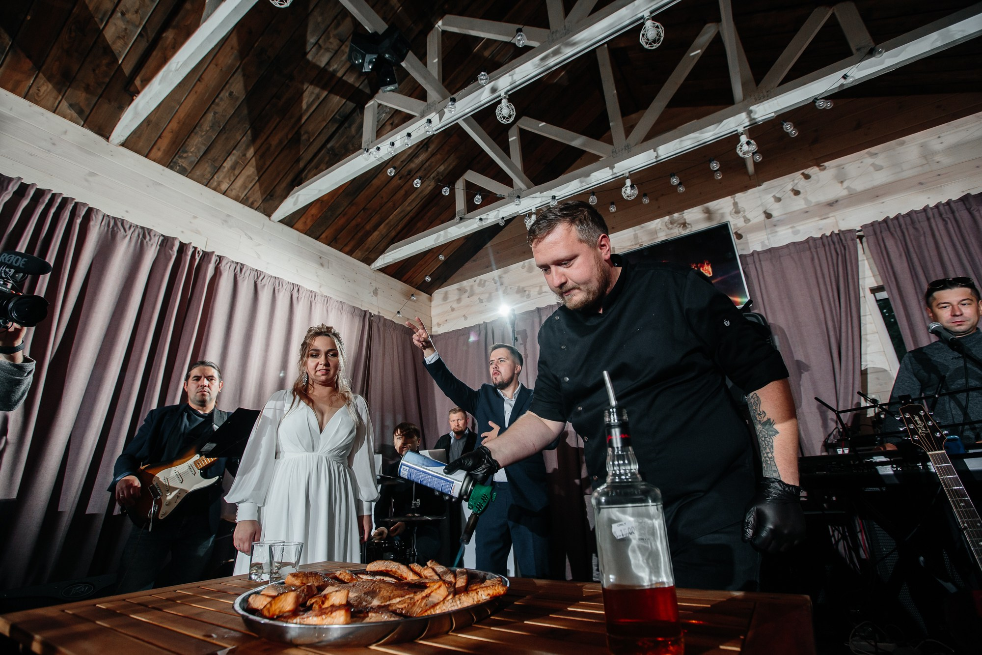 Свадебная съемка Северодвинск в стиле рок. Свадебный фотограф в Архангельске и Северодвинске