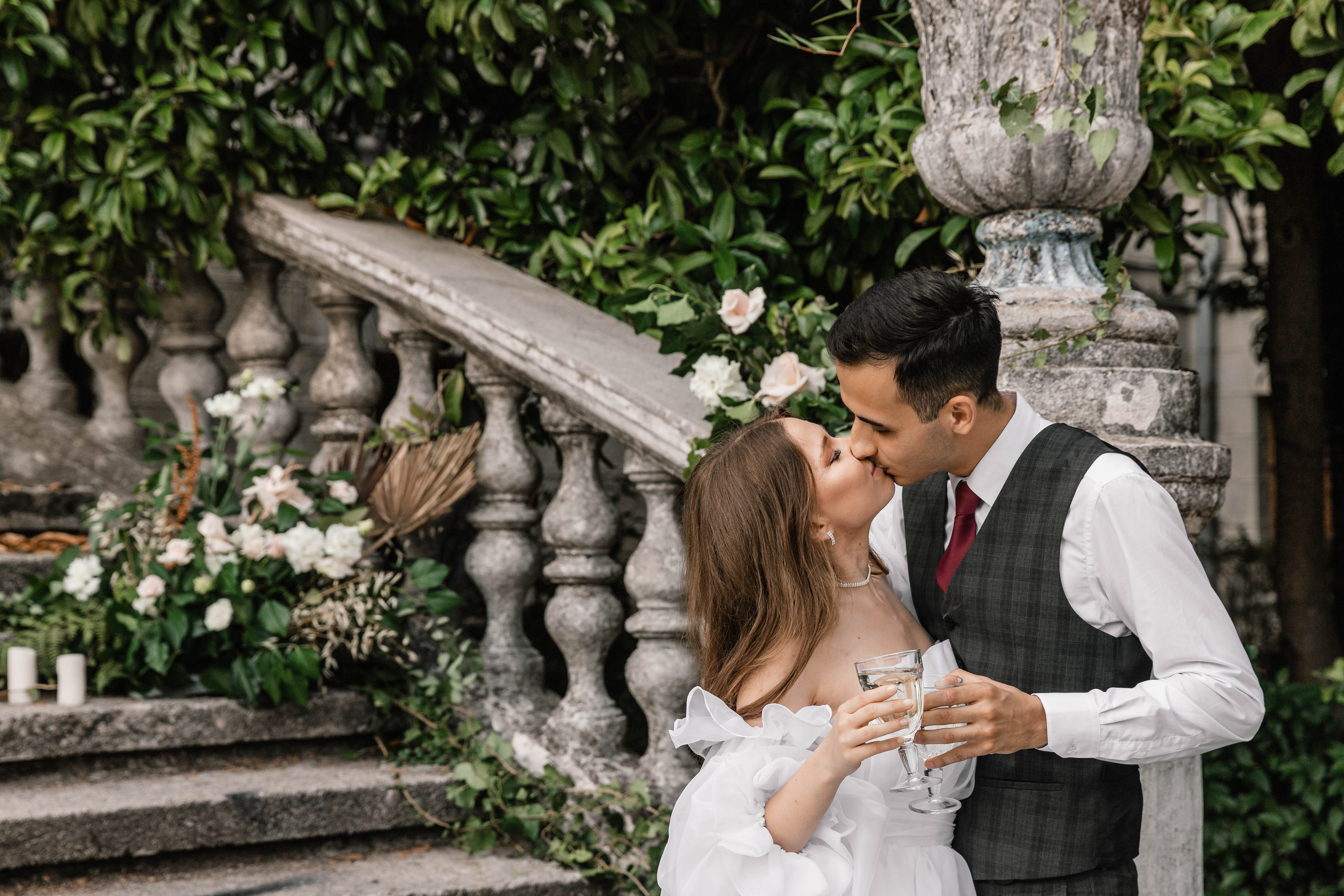 Адель и София. Орджоникидзе.Июнь. Фотограф свадебный Москва.Серпухов. Андрей Гоев