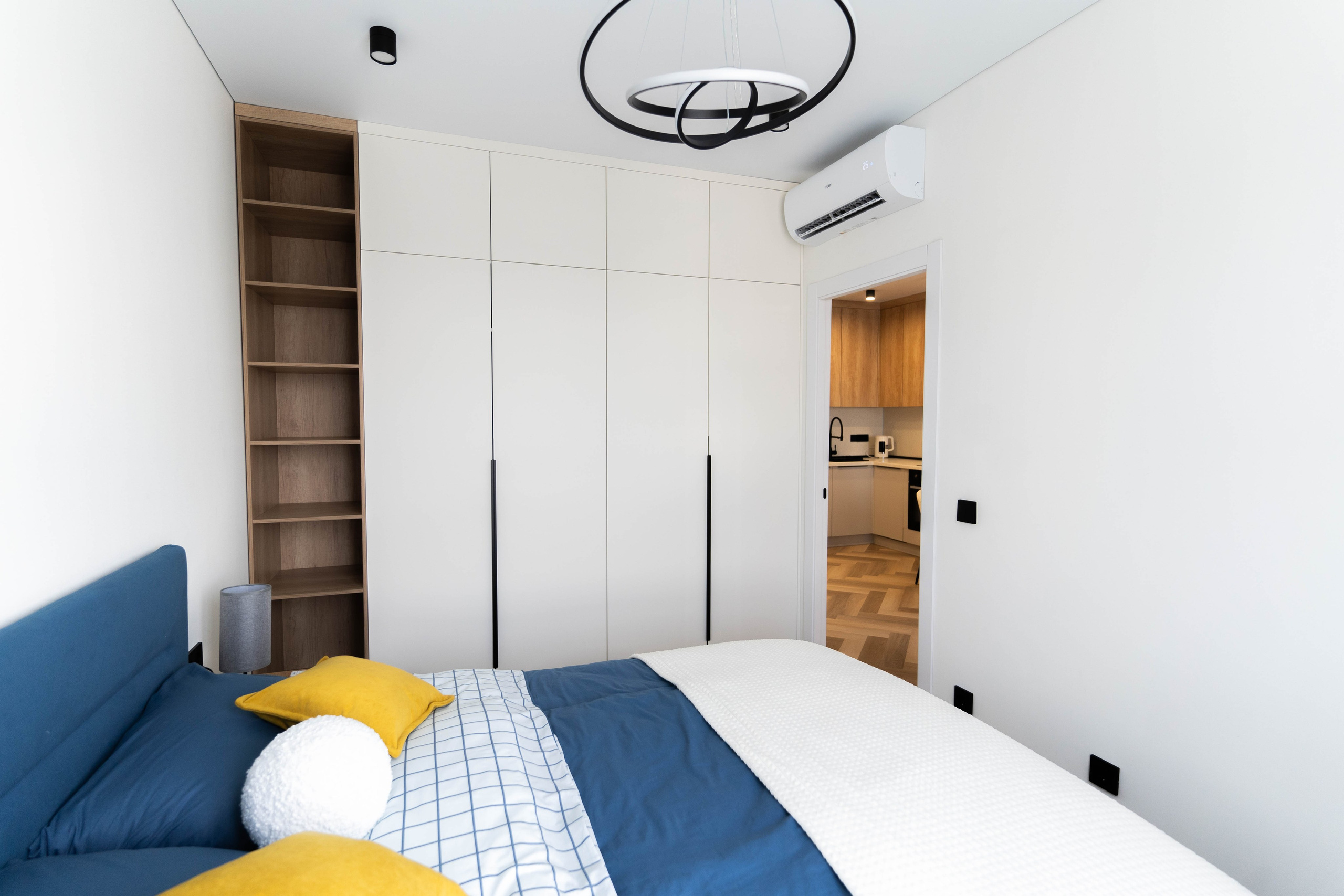 Kronstadt Boulevard. Rezyame