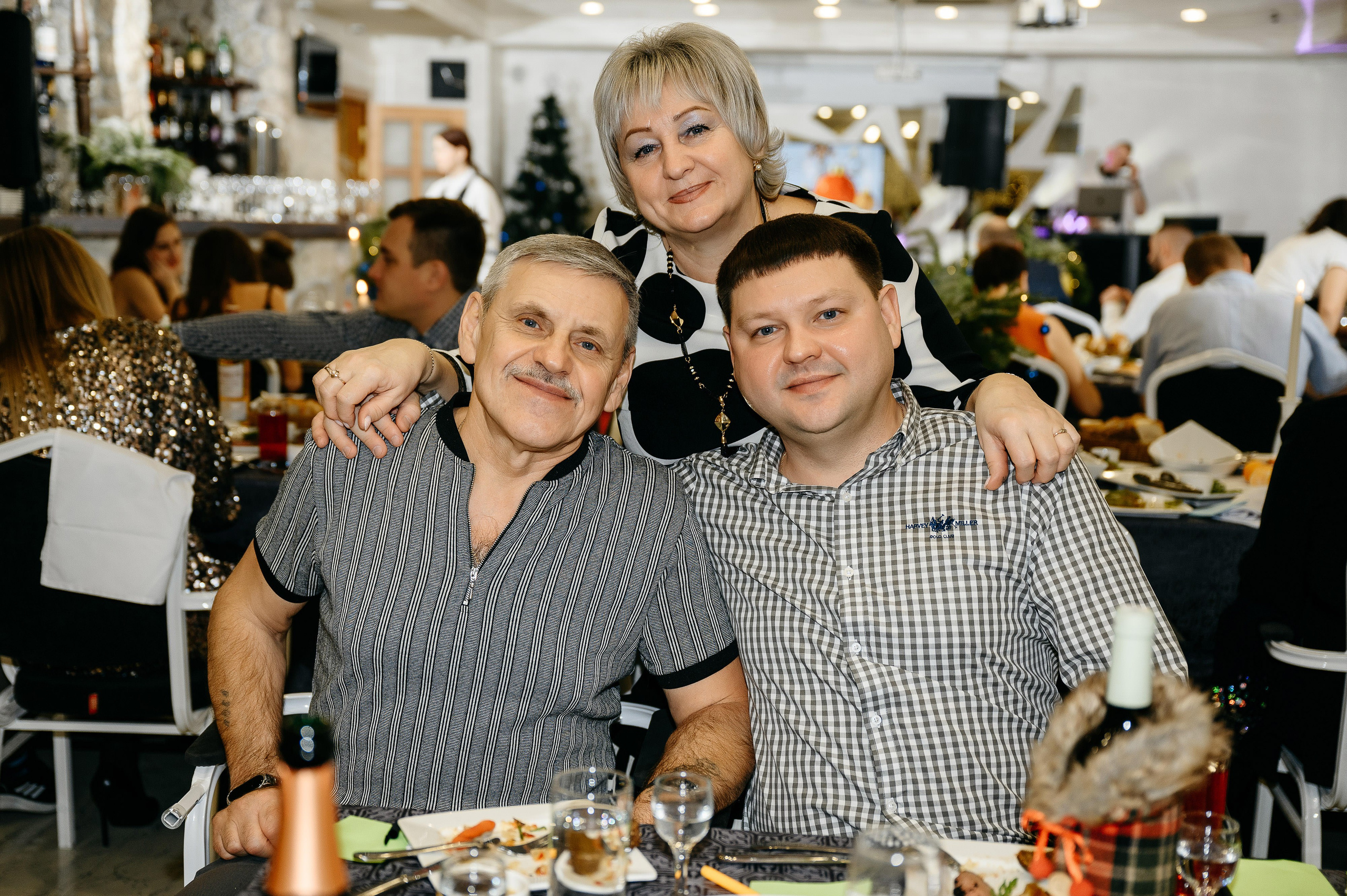 Новогодняя ночь в ресторане ALSEY. Свадебный фотограф в Красноярске