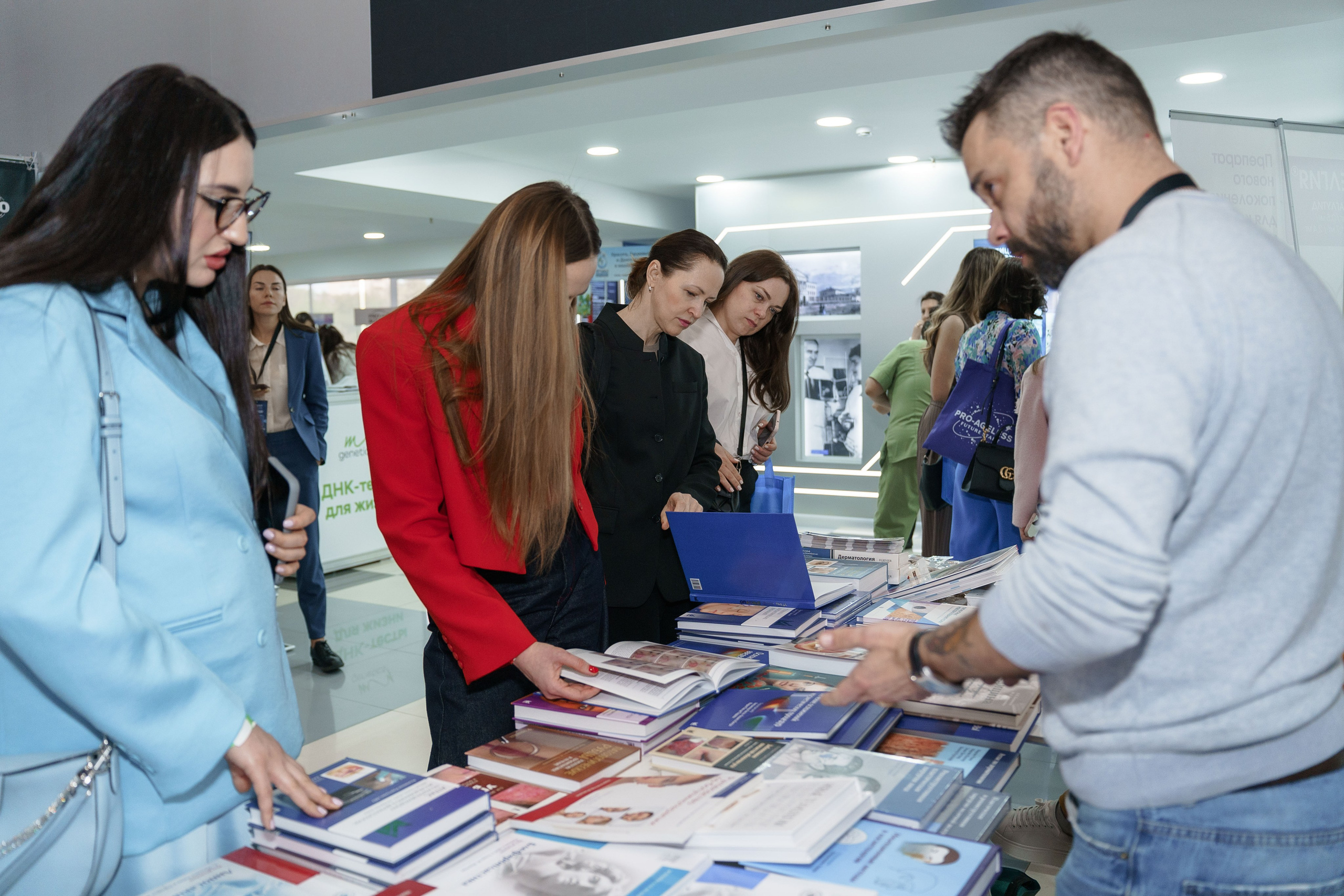 СТЕНДЫ. PRO-AGELESS