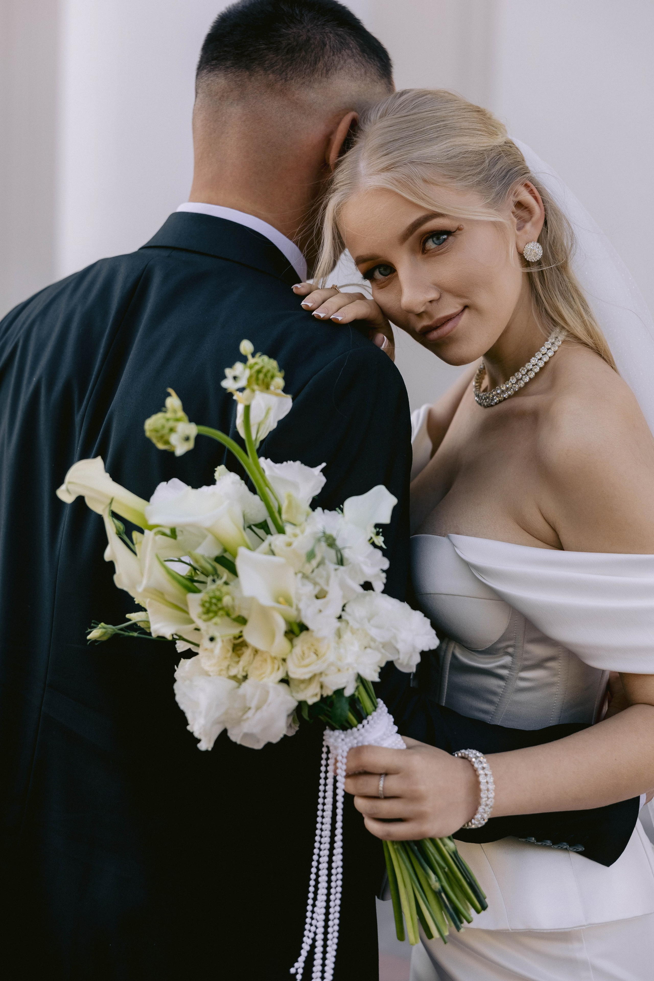 Ангелина, Ефим (прогулка после ЗАГСа). Фотограф в Волгограде Кристина Прохоренко