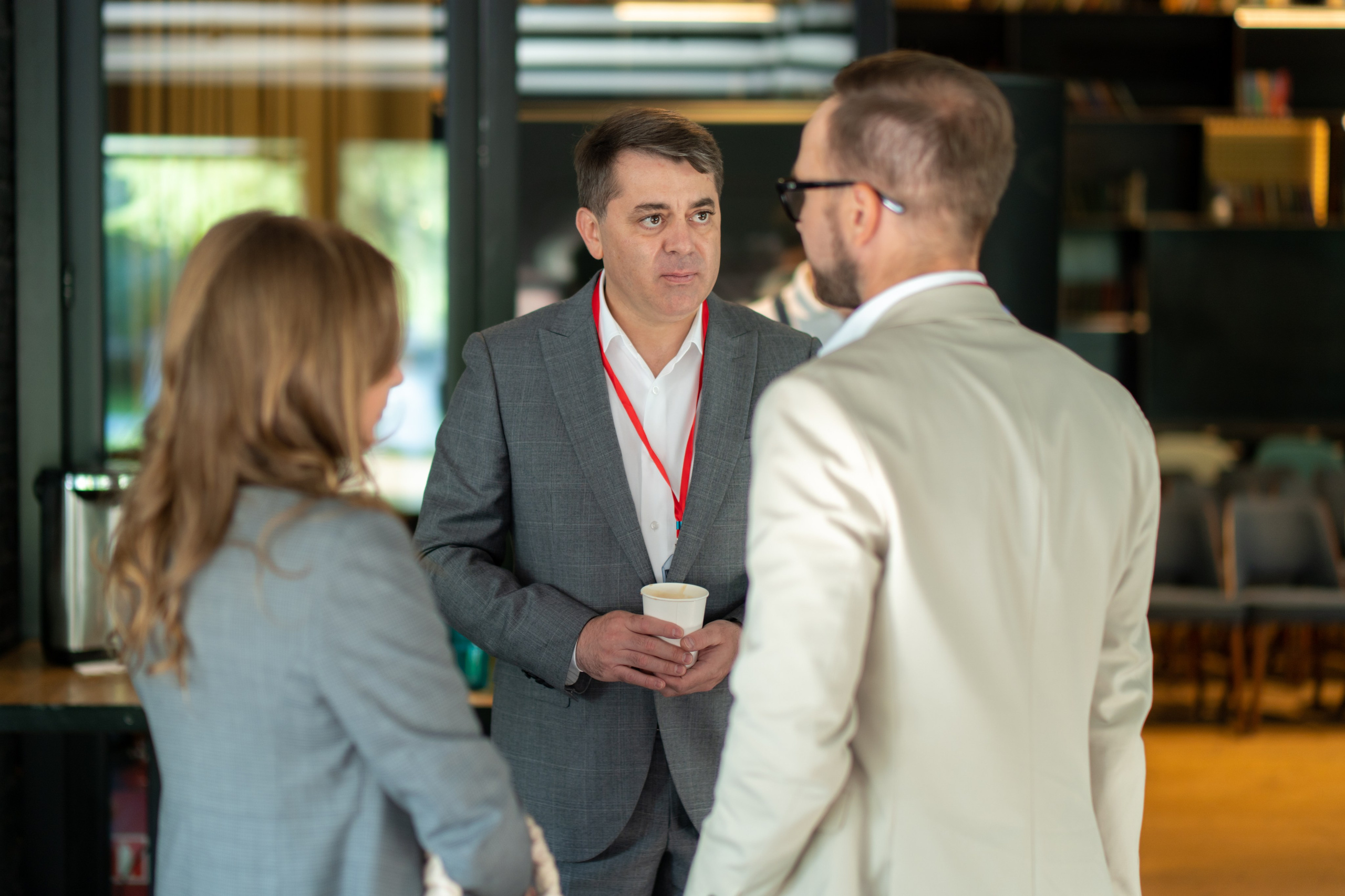 Судебная экспертиза. Аверта групп. Репортажный и интерьерный фотограф Александра Солдатова