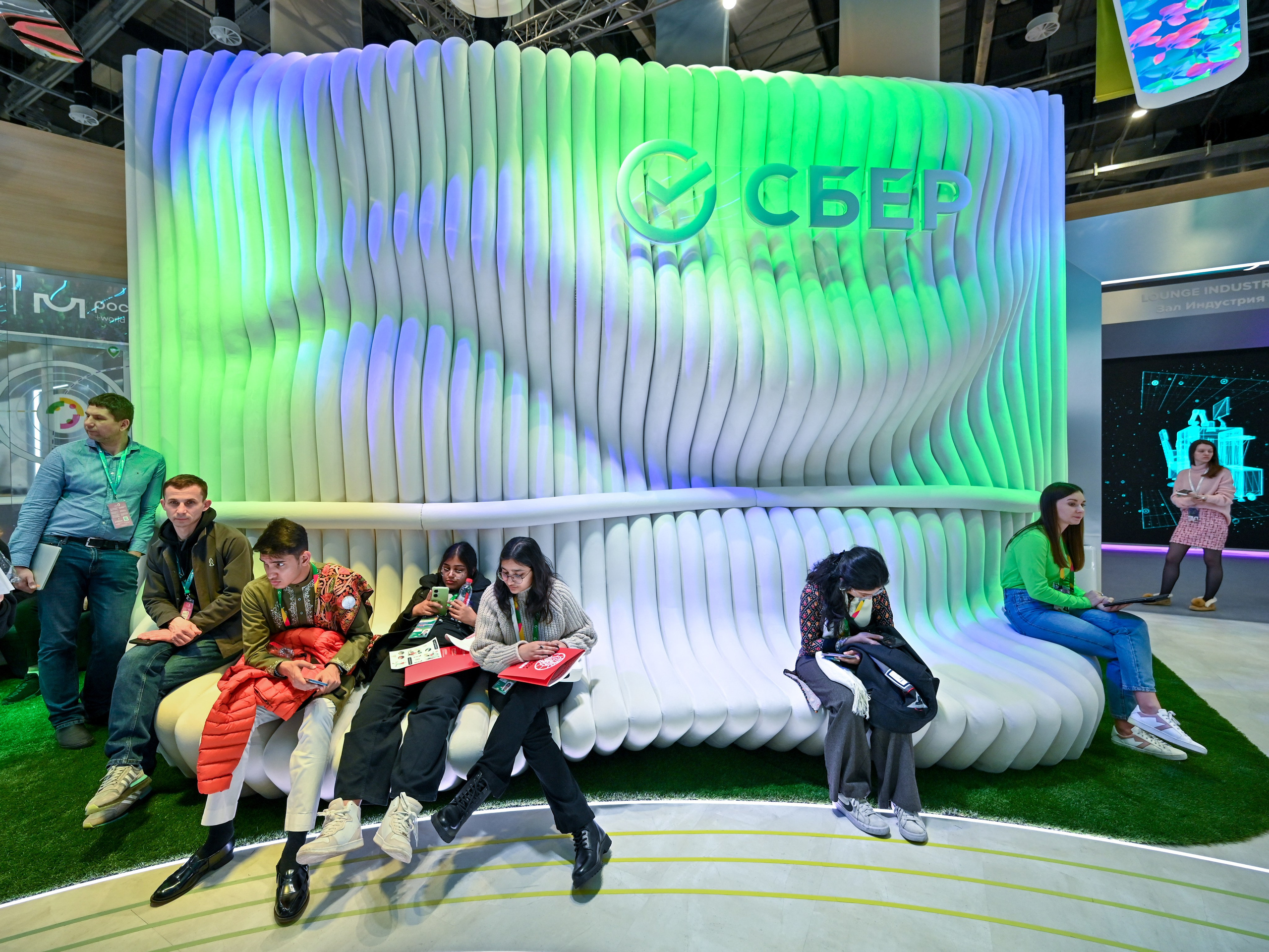 Фотоотчет для партнерской интеграции Сбербанк на ВМФ в Сириус 2024. Репортажный фотограф в Красной Поляне и Сочи Павлюченко Екатерина