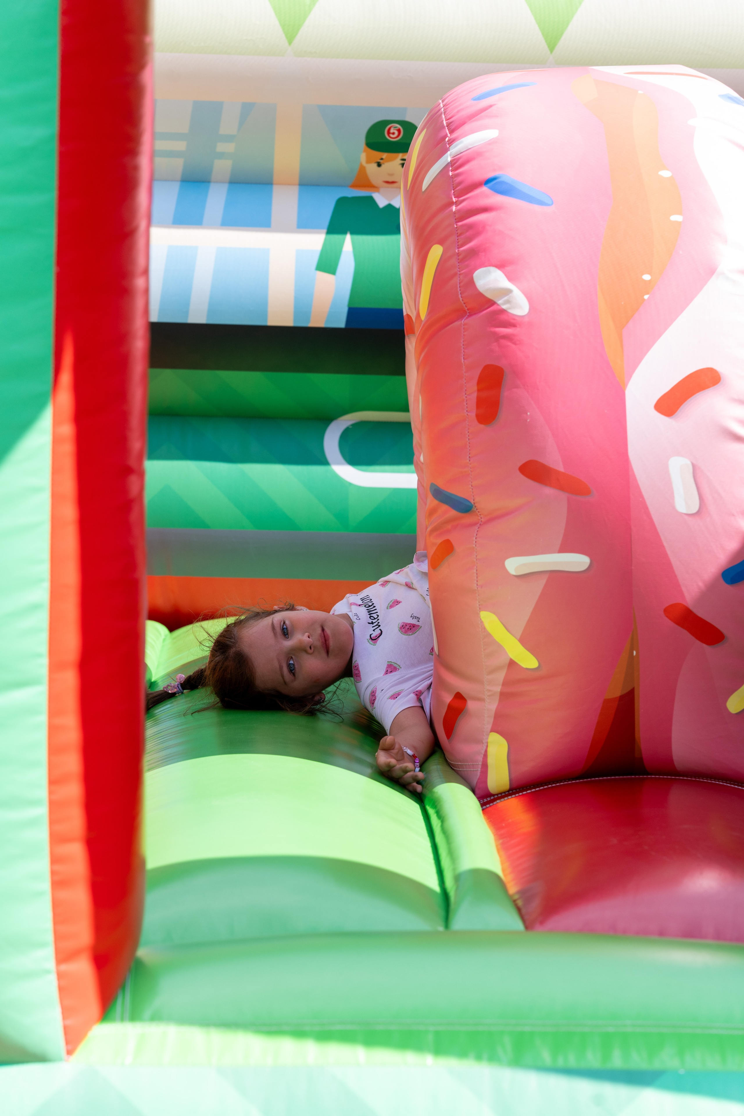 Фотоотчет партнеской интеграции для сети «Пятерочка» на фестивале «Grounded». Репортажный фотограф в Красной Поляне и Сочи Павлюченко Екатерина