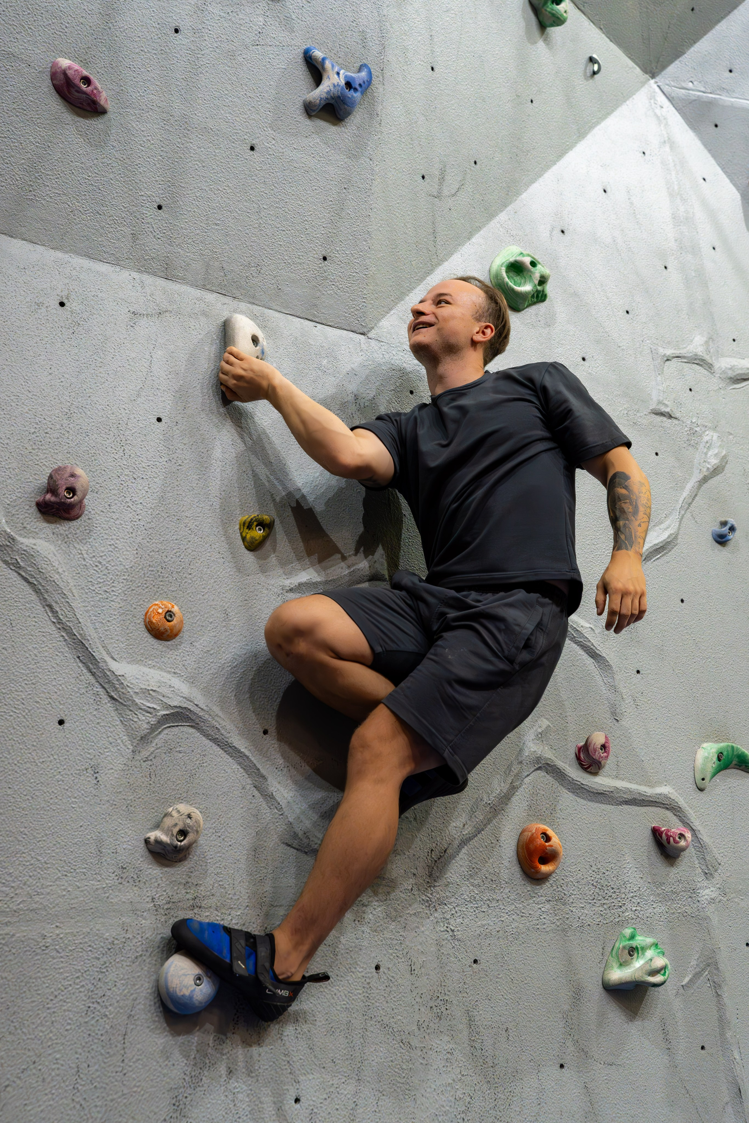 Контент съемка для скалодрома на курорте Газпром Поляна. Репортажный фотограф в Красной Поляне и Сочи Павлюченко Екатерина