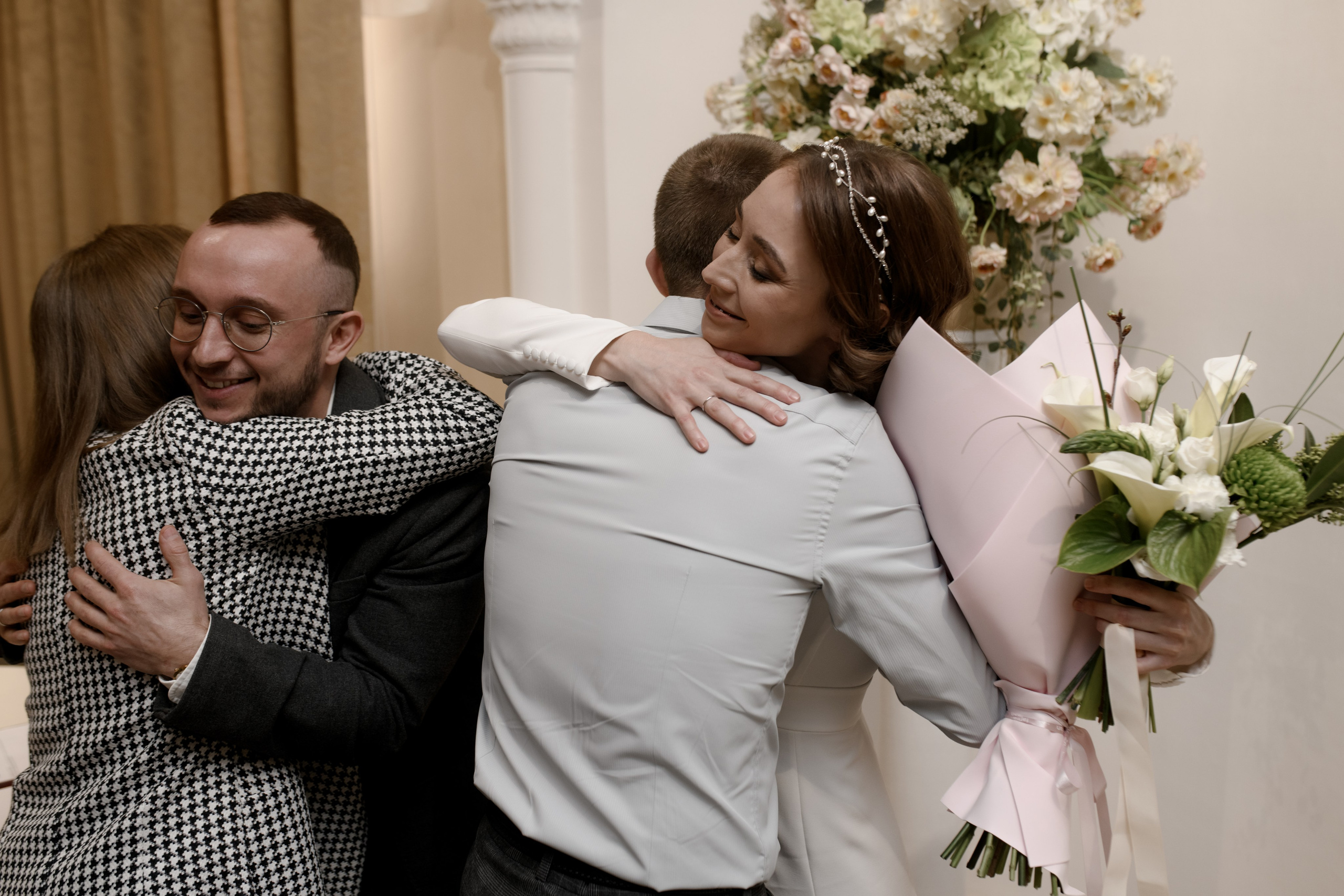 Регистрация Анастасии и Никиты — Краеведческий музей. Свадебный фотограф Екатеринбург/Челябинск — Любовь Волохова