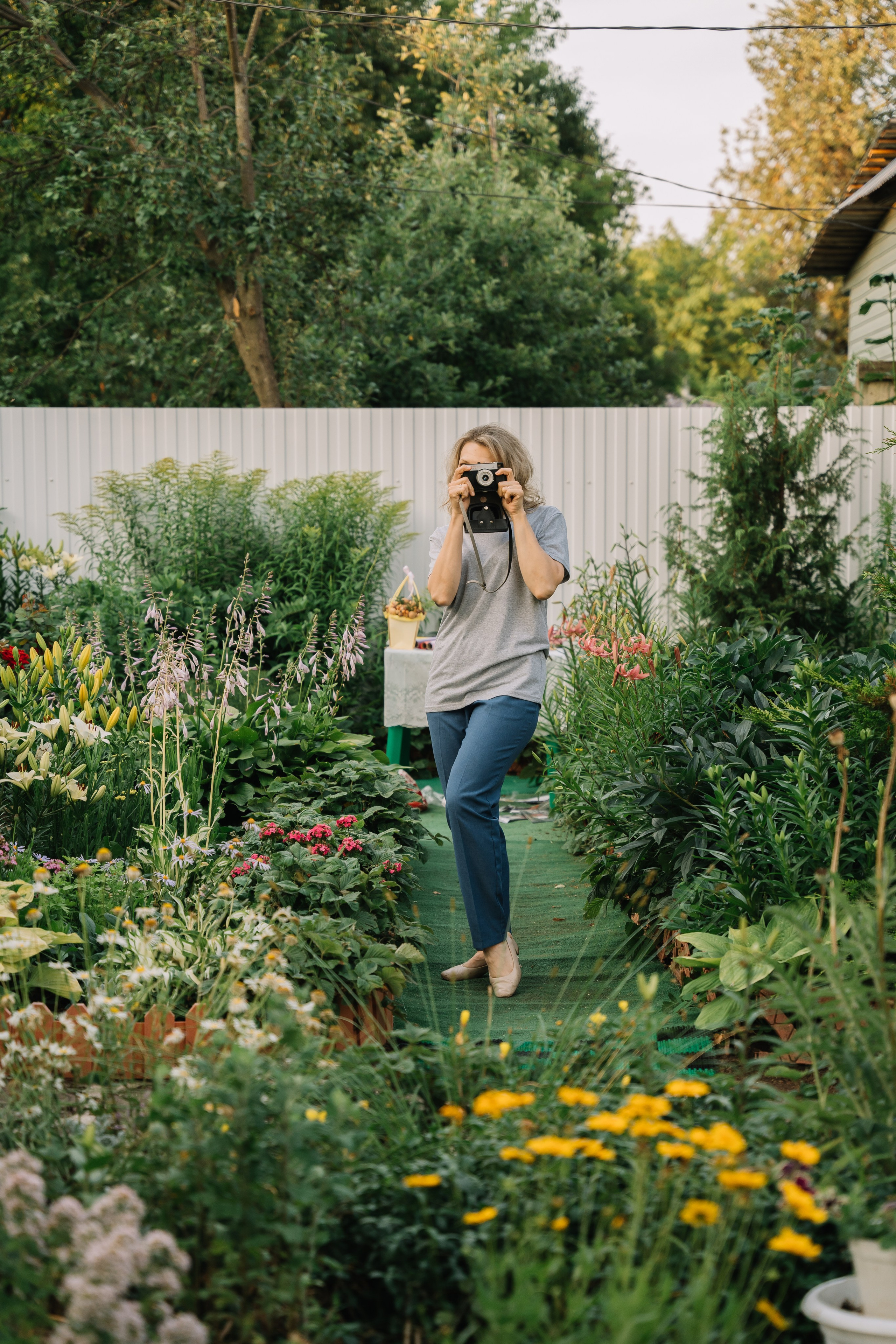 На даче по семейному