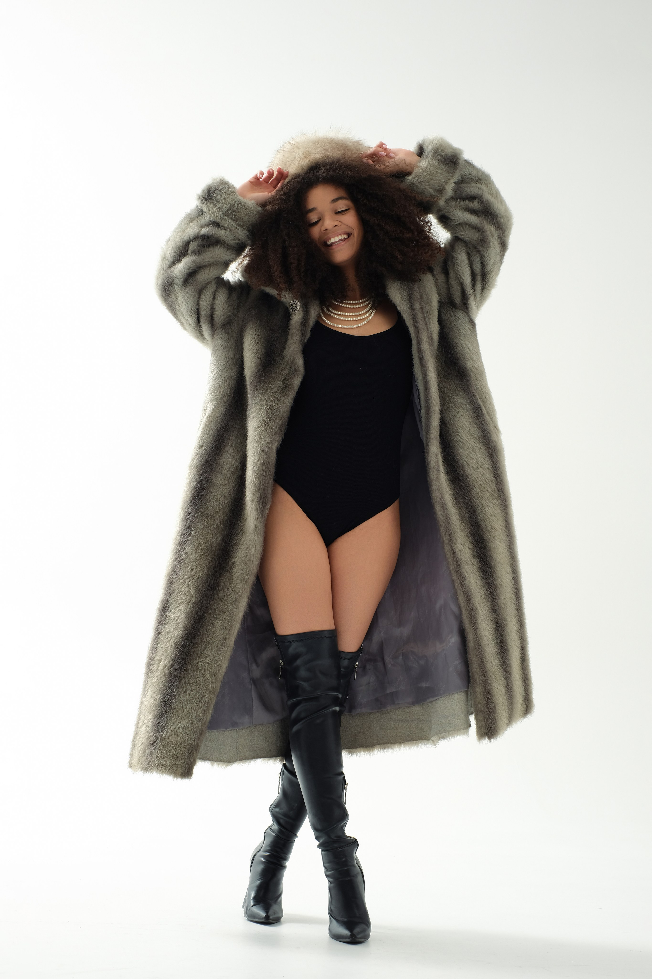 Studio. Фотограф в Москве. Женский и мужской портрет, лавстори (love story)