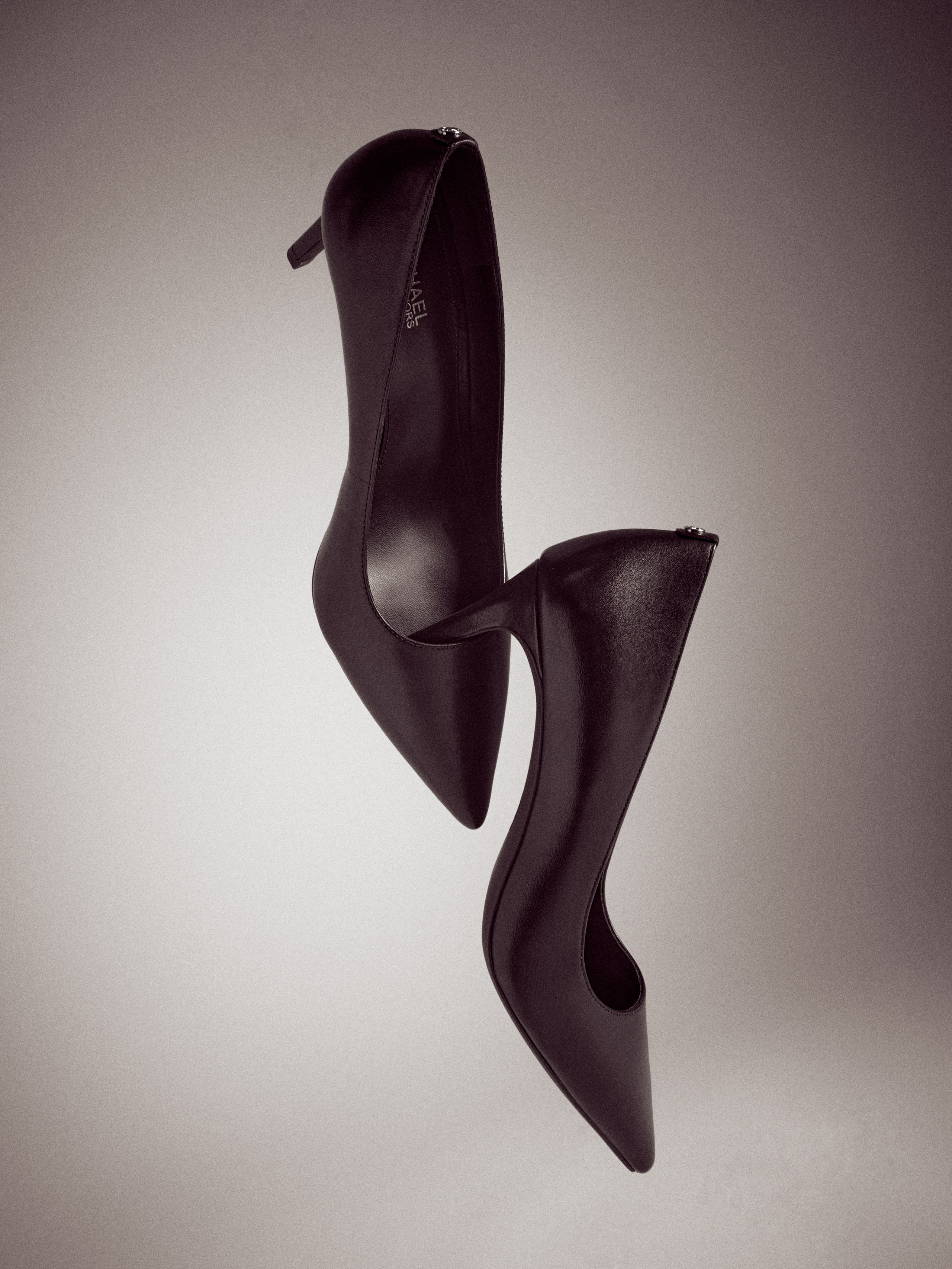 Предметный фотограф в Москве Евгений Шубин