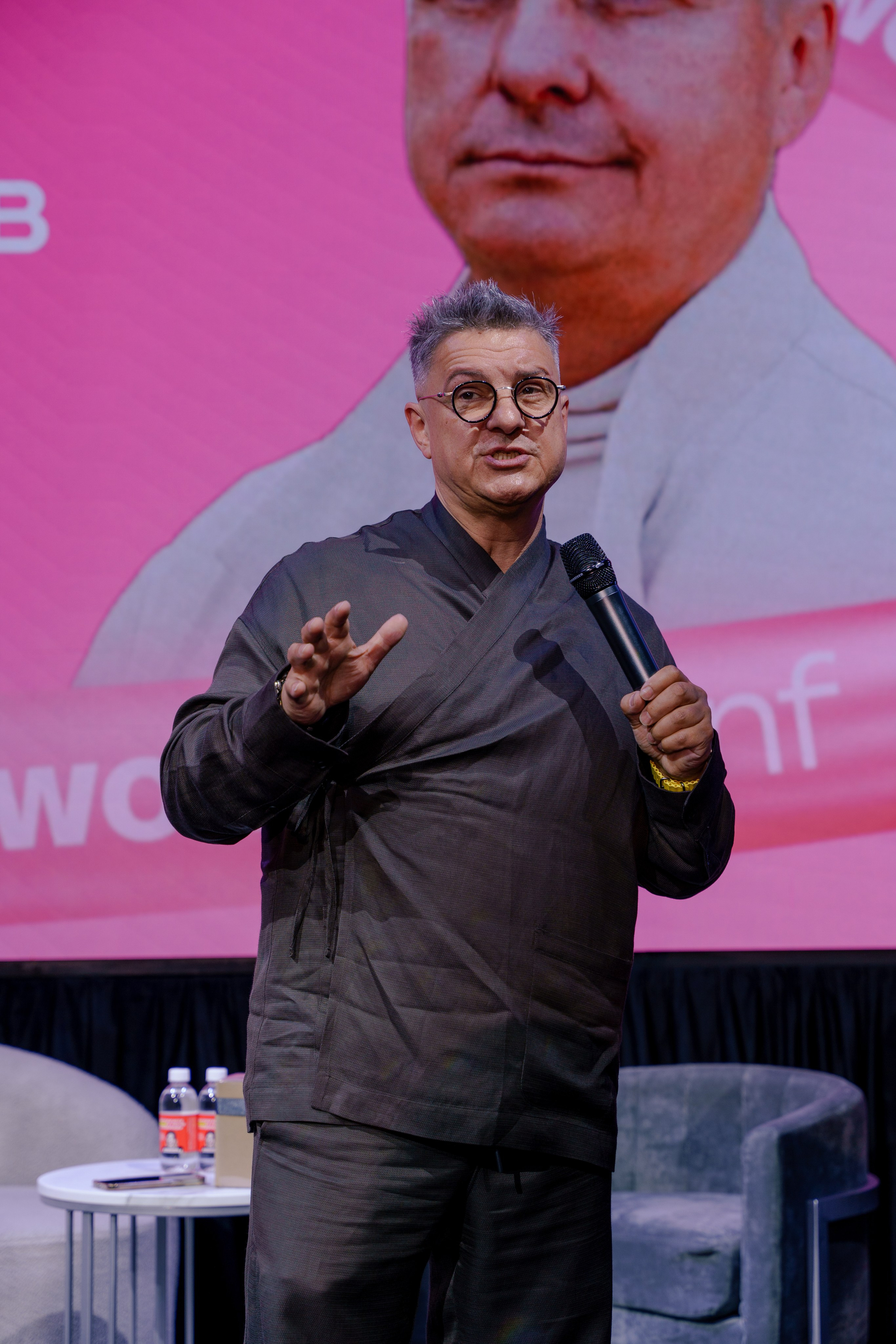 Светский репортаж с VIP DAY WOMEN CONF в Барвихе. Репортажный фотограф Москва Сергей Дружинин