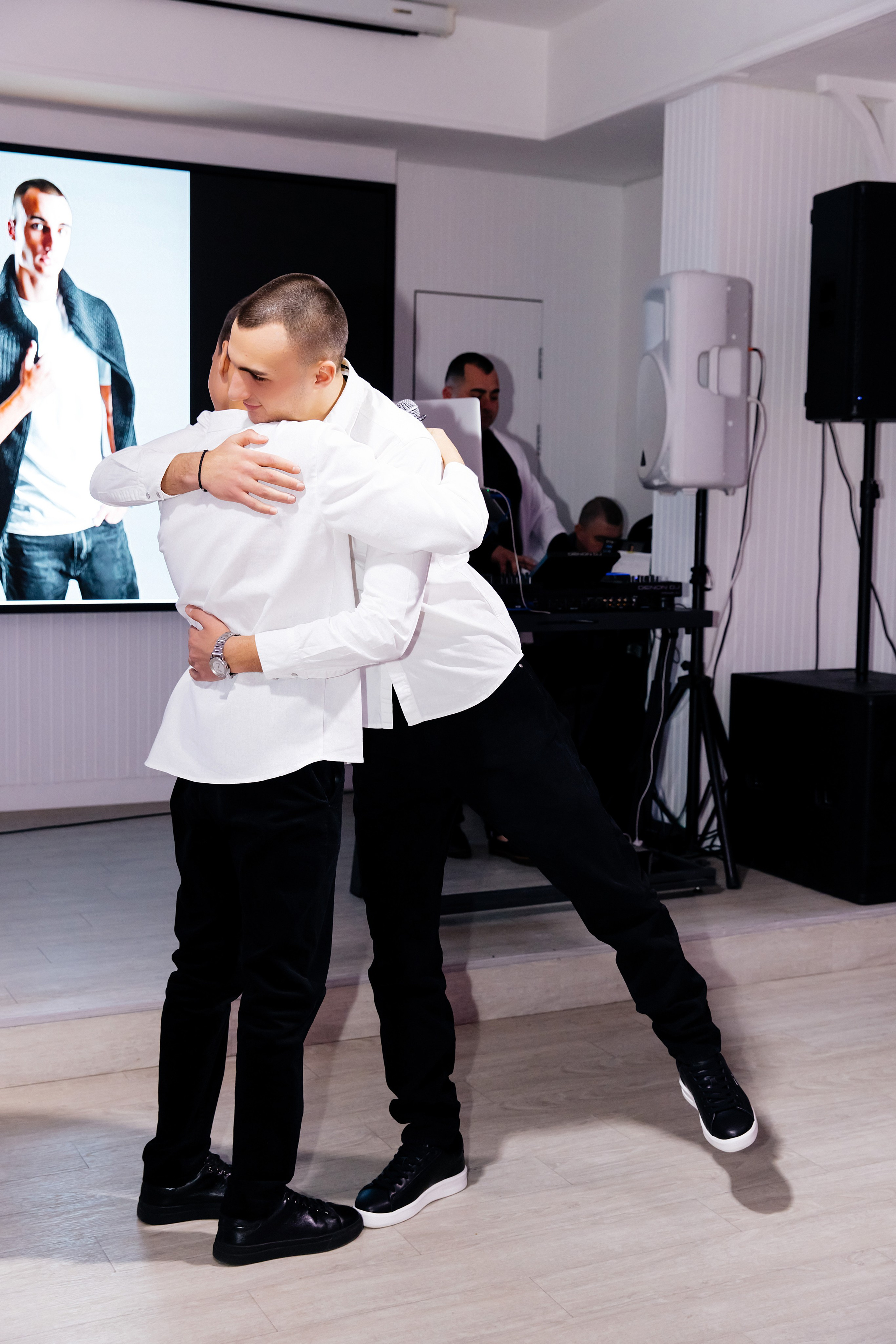 Эрнесту 18. Фотограф и Видеограф в Краснодаре Юлия Солодченко