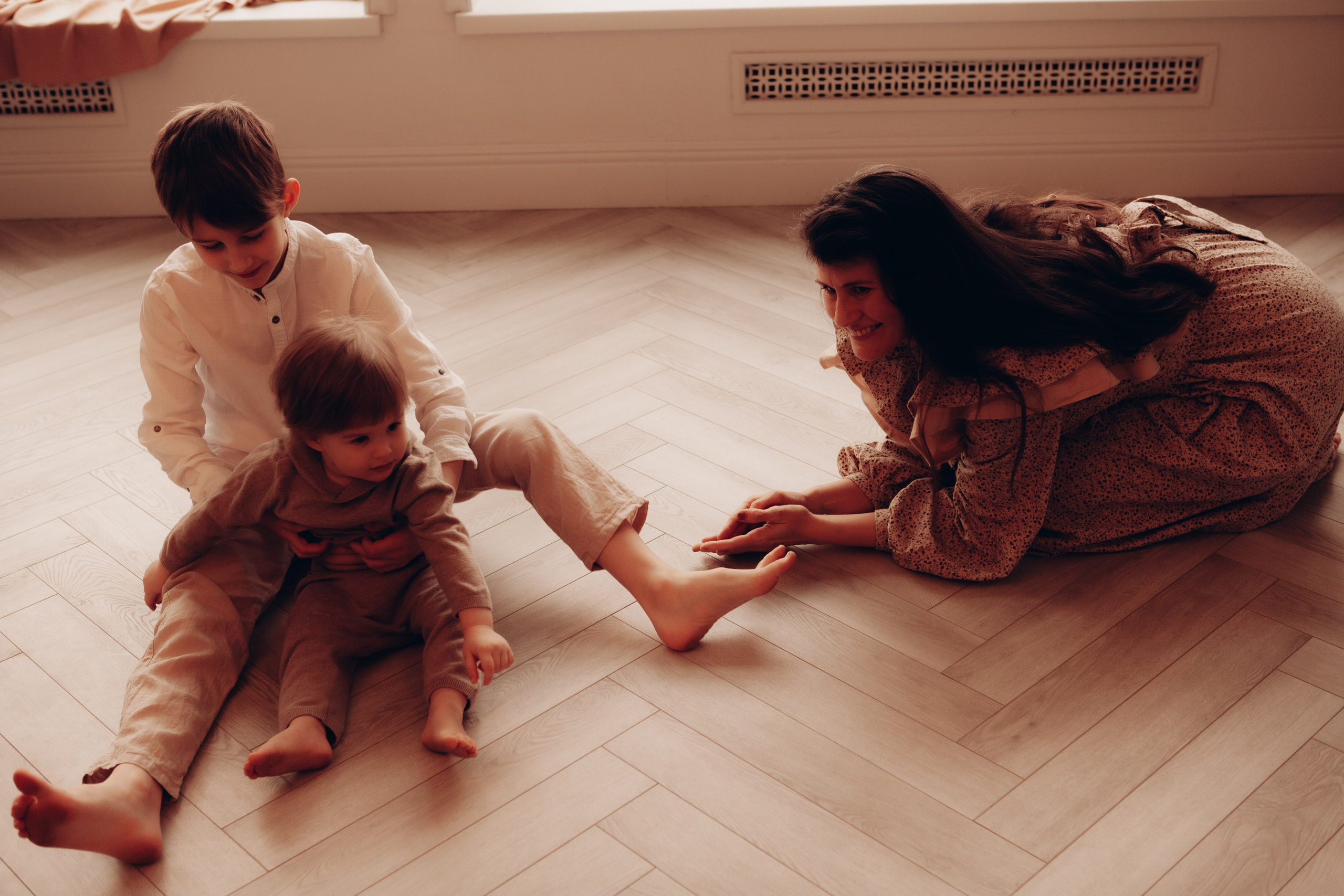 Алена с семьей. Фотосессия новорожденных в Москве фотограф Савина Анастасия