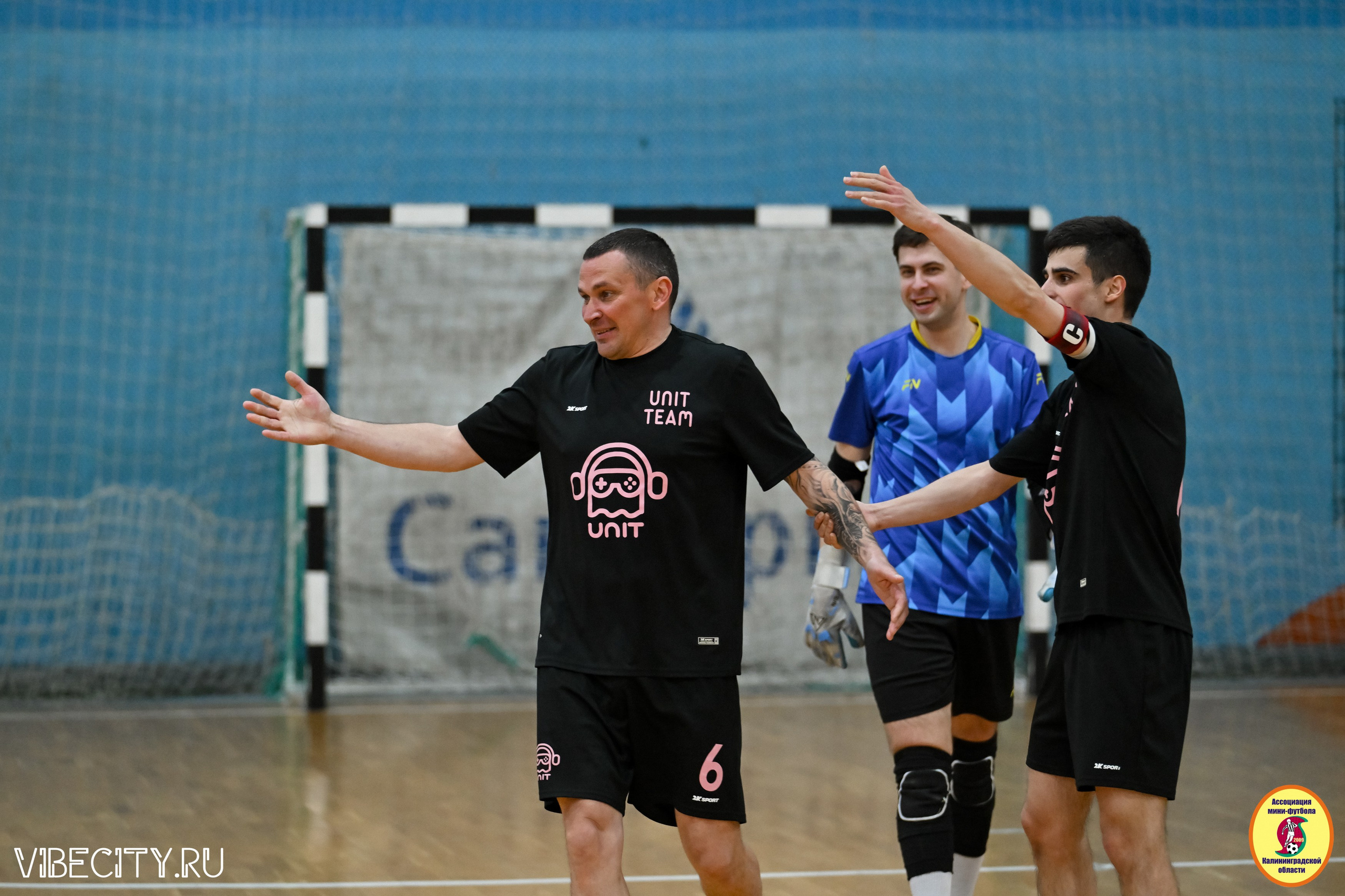 8 тур Корпоративной Бизнес-Лиги по футзалу. VIBECITY.RU Вайб Сити Ру Фоторепортажи Фотоотчеты Калининград