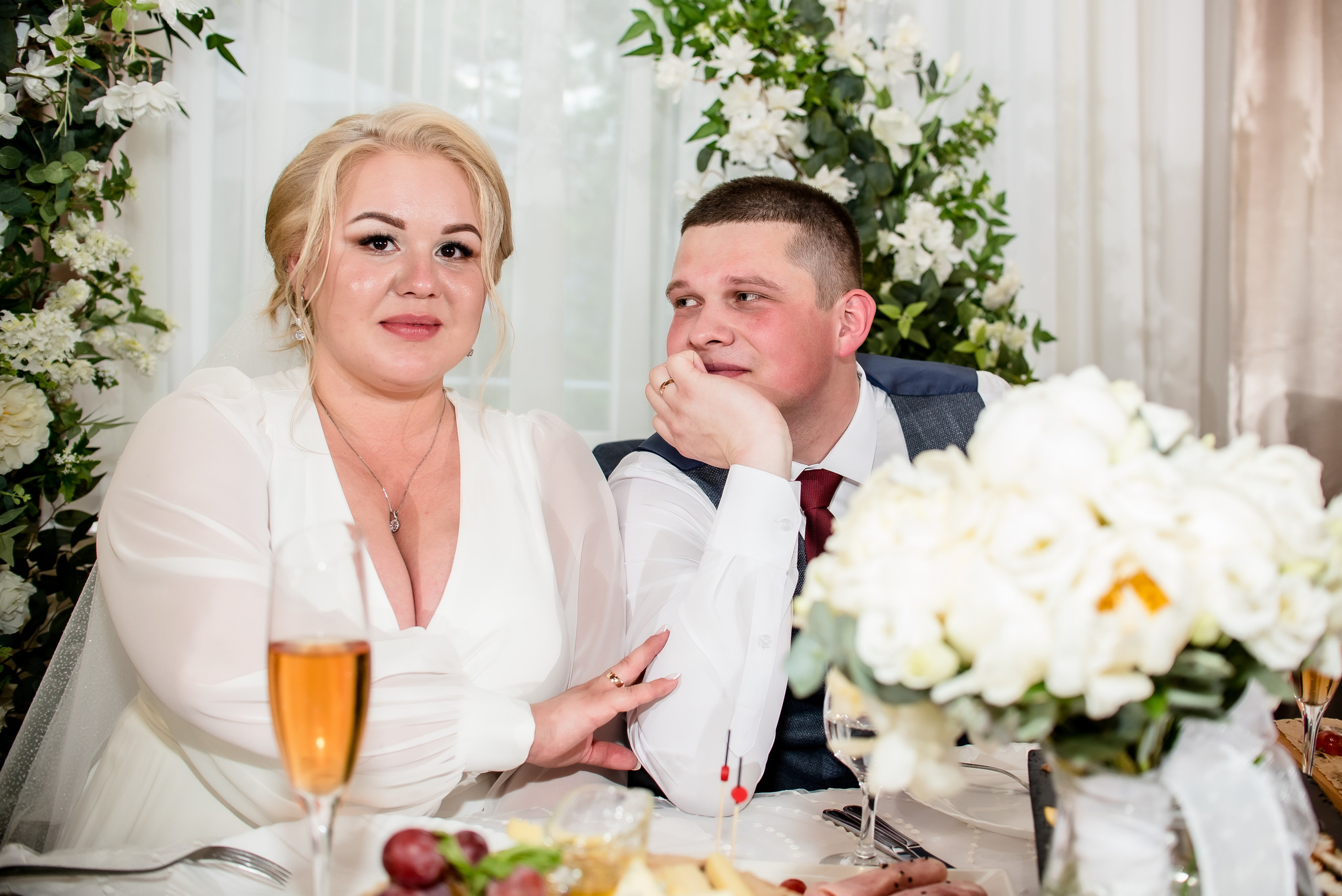 Фотосессия банкета на свадьбу. Фотограф Макс Огурцов в Нижнем Новгороде