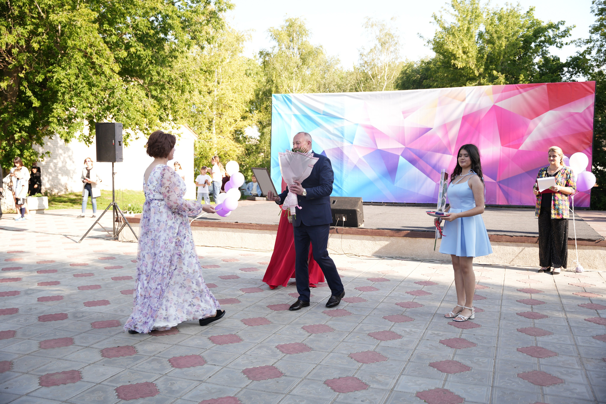 Выпускной в парке. Ольга Плаксина фотограф в Саратове