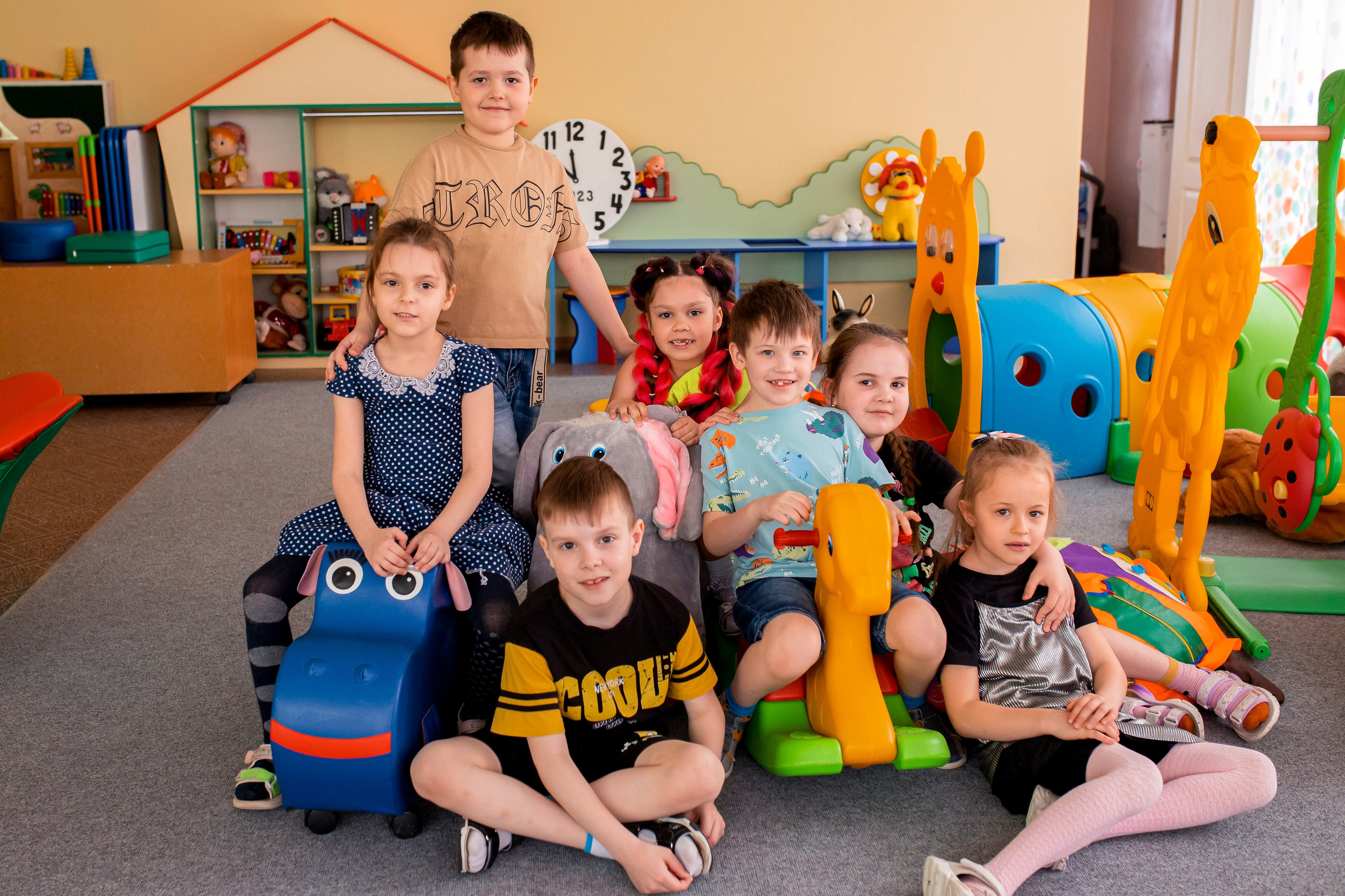 Выпускница Милена с группой. Семейный и детский фотограф город Тында Дарья